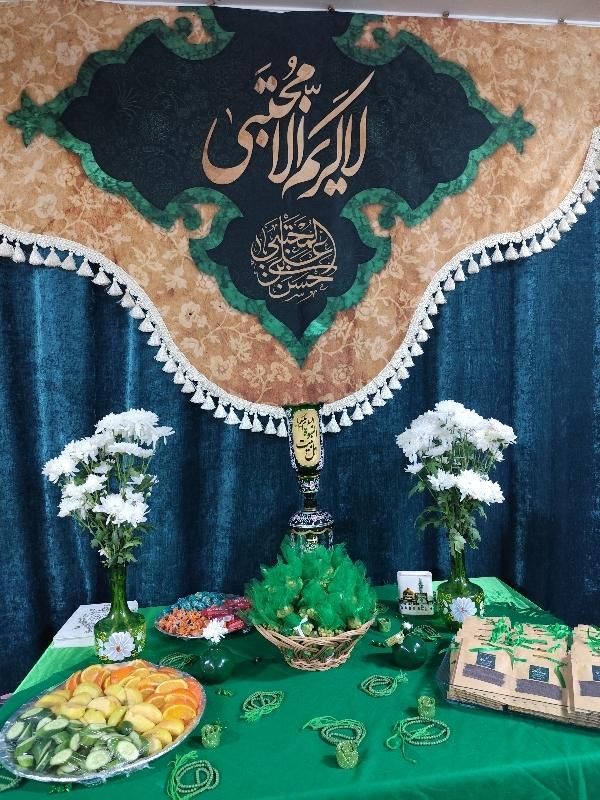 مداح خانم(مراسم مولودی)با دف و بدون دف.روضه خوانی|خدمات پذیرایی، مراسم|مشهد, شاهد (شهرک غرب)|دیوار