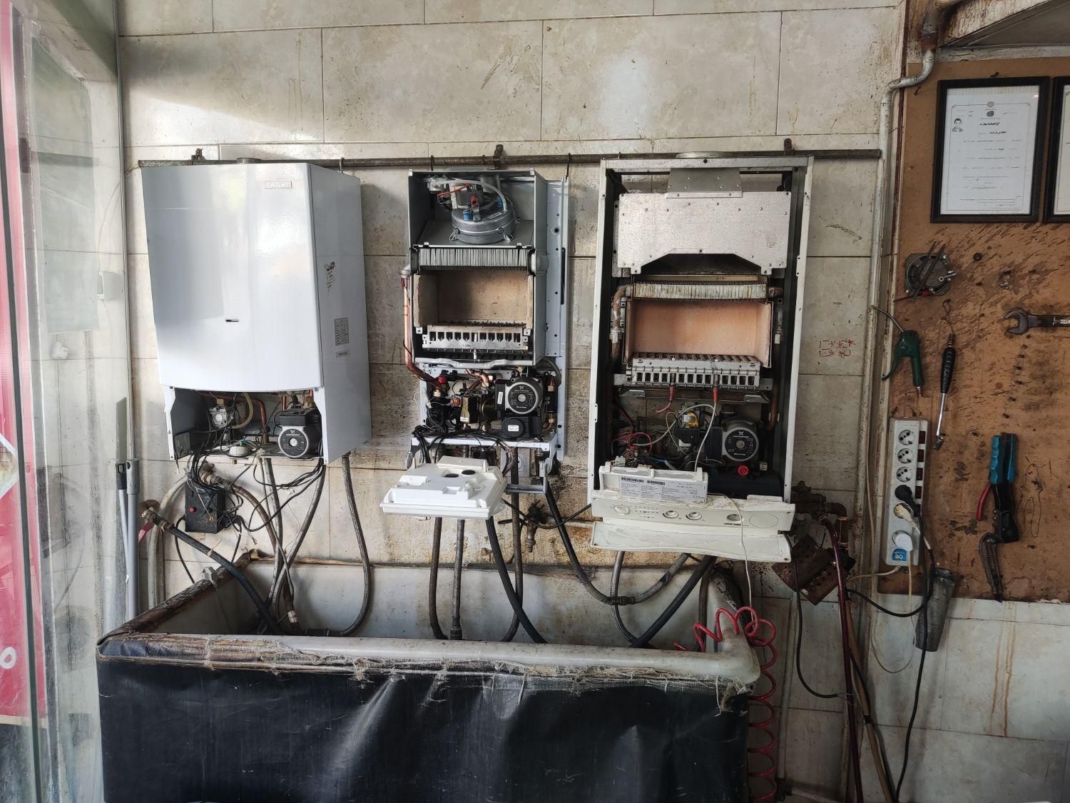 تعمیرات تخصصی انواع پکیج و آبگرمکن دیواری و اسپیلت|خدمات پیشه و مهارت|مرودشت, بیست متری بیمارستان|دیوار