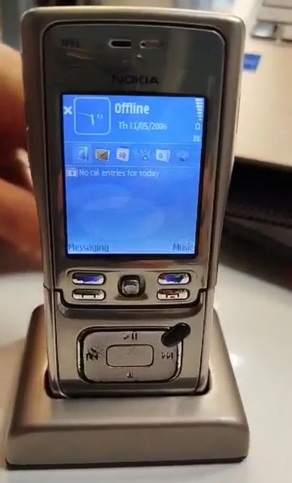 نوکیا ان ۹۱ nokia N91 در حد با کارتن قیمت توافقی|موبایل|تهران, ونک|دیوار