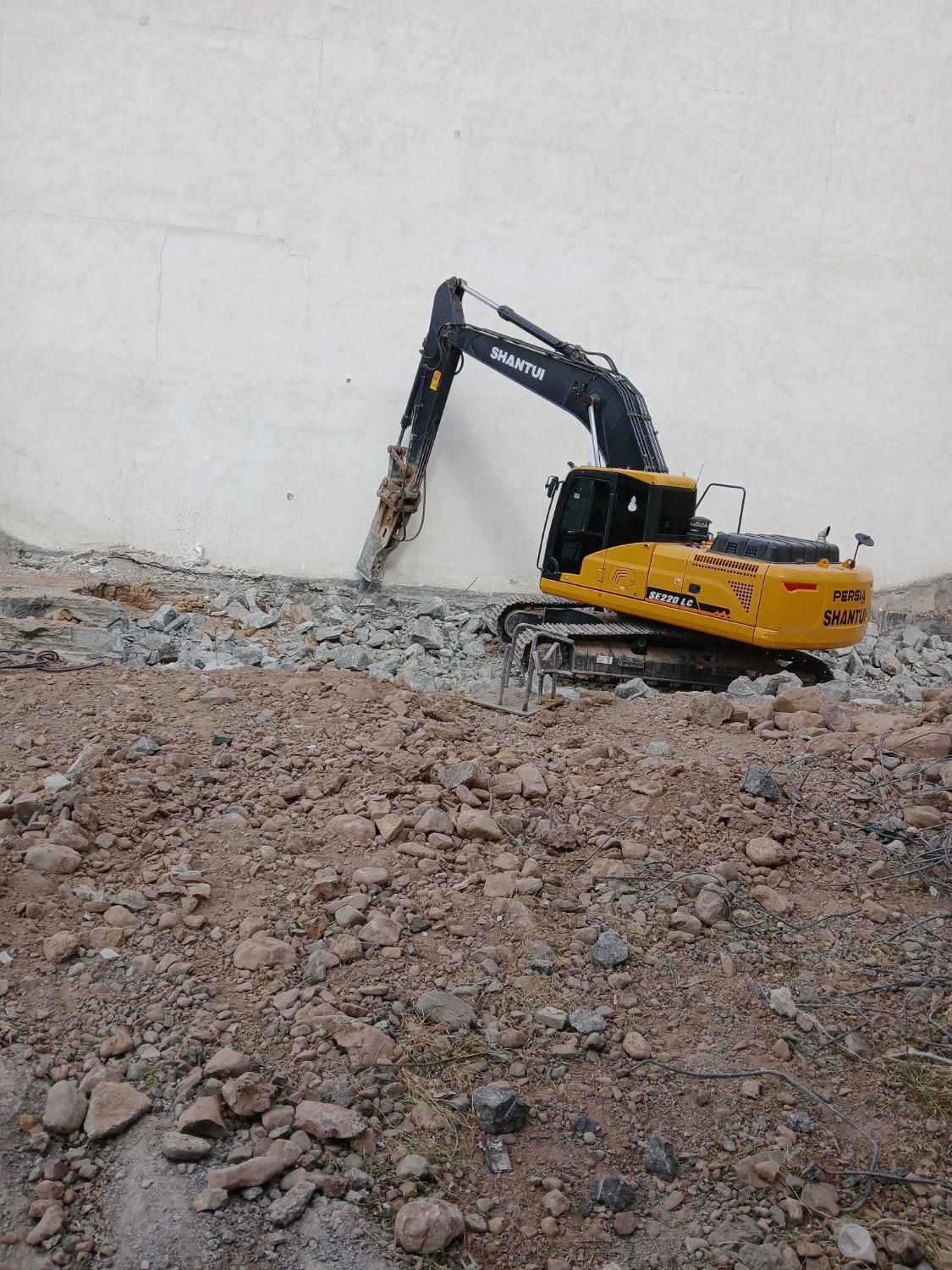 تخریب ساختمان|خدمات پیشه و مهارت|نظرآباد, نظرآباد|دیوار