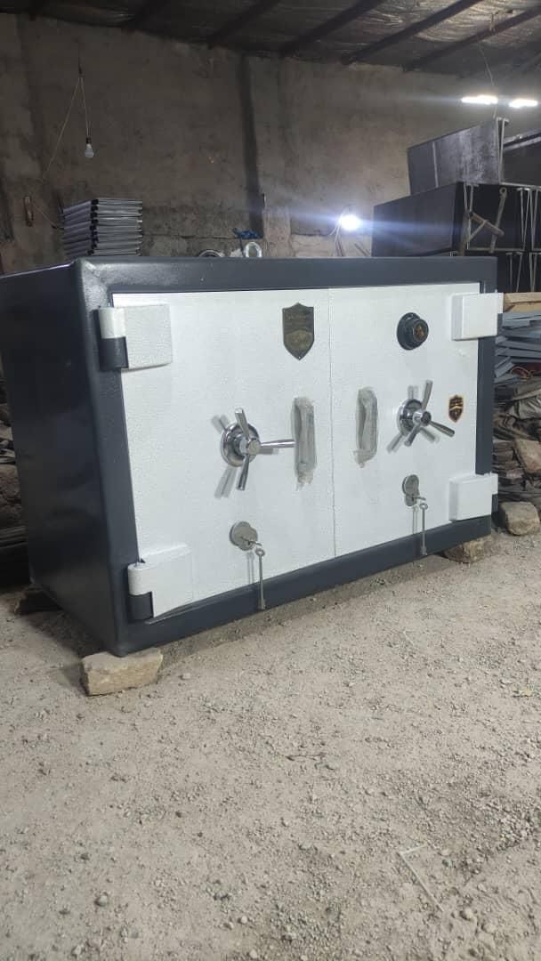 گاو صندوق اصل گاوصندوق سنگین|ابزارآلات|تبریز, |دیوار