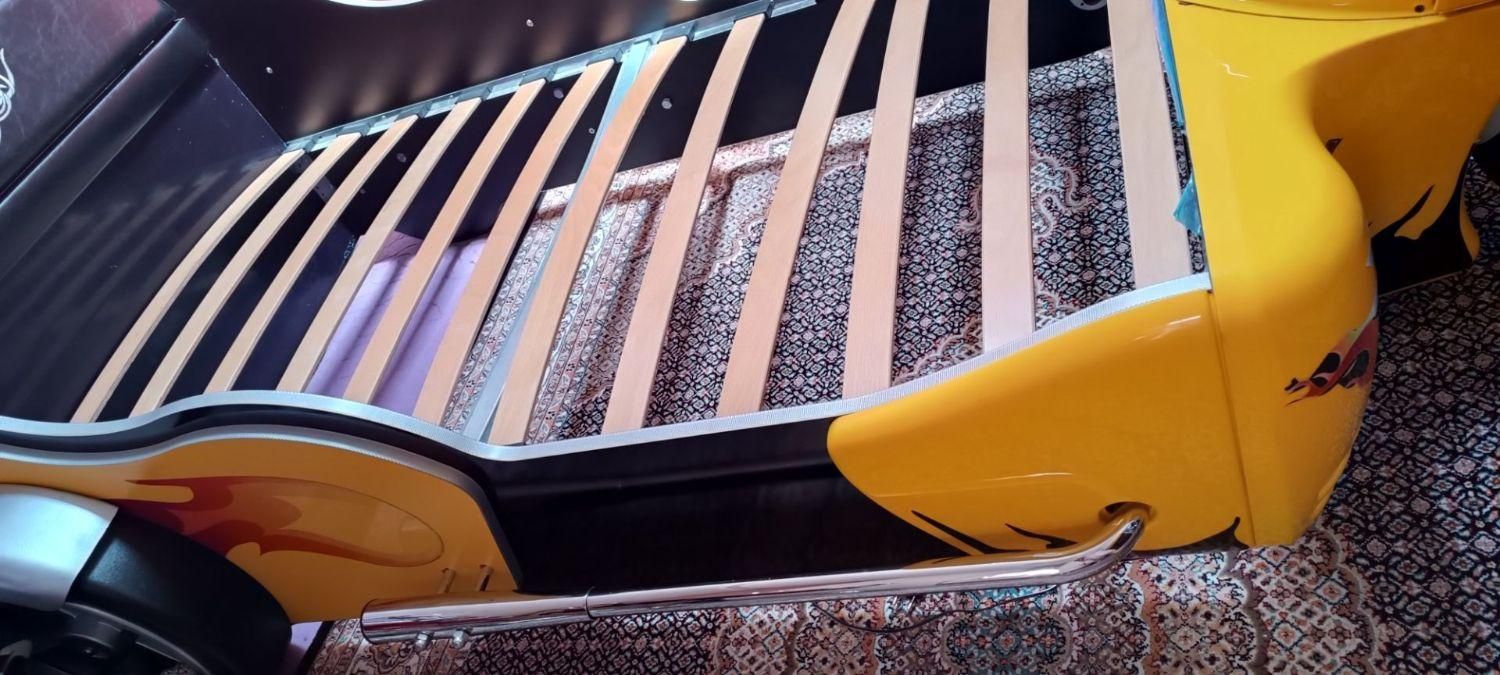 تخت خواب مدل ماشین چراغ دار|تخت و سرویس خواب|تبریز, |دیوار