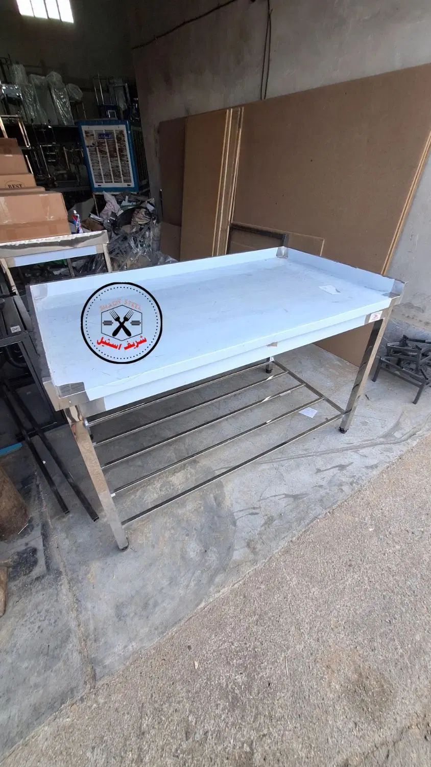 میز قصابی و ماهی پاک کنی|کافی‌شاپ و رستوران|خرم‌آباد, |دیوار