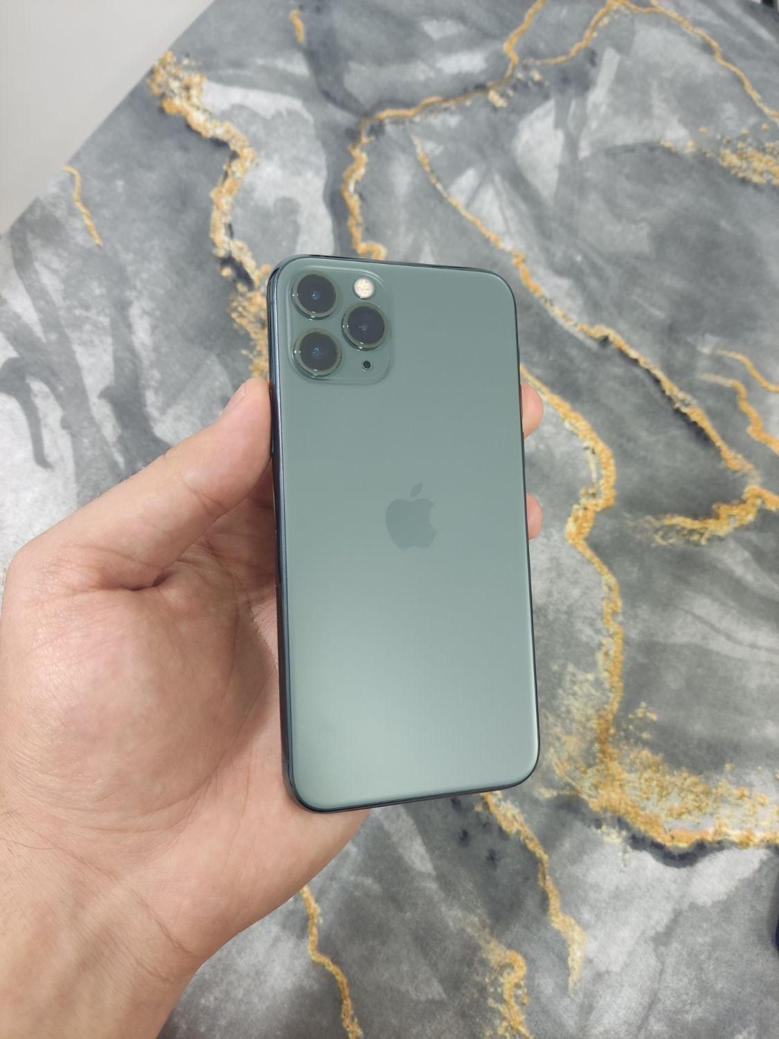 اپل iPhone 11 Pro با حافظهٔ ۲۵۶ گیگابایت|موبایل|قم, بنیاد|دیوار