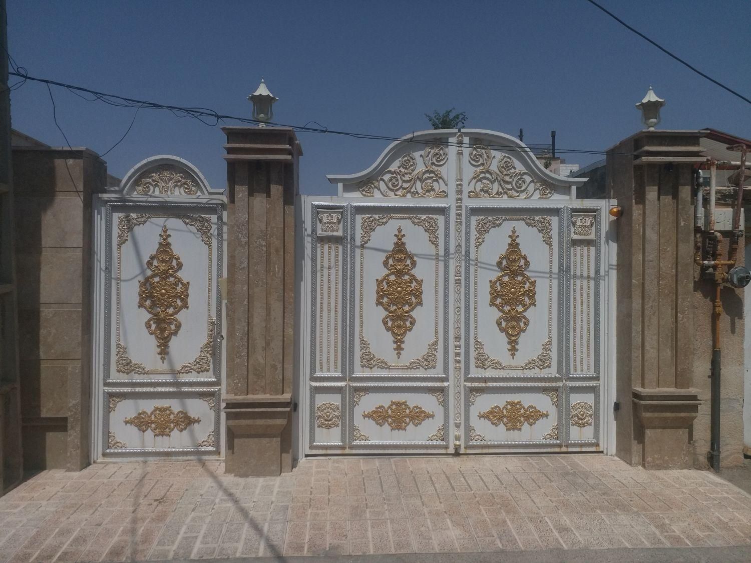 جوشکاری درب و پنجره و جوشکاری سیار|خدمات پیشه و مهارت|تاکستان, |دیوار