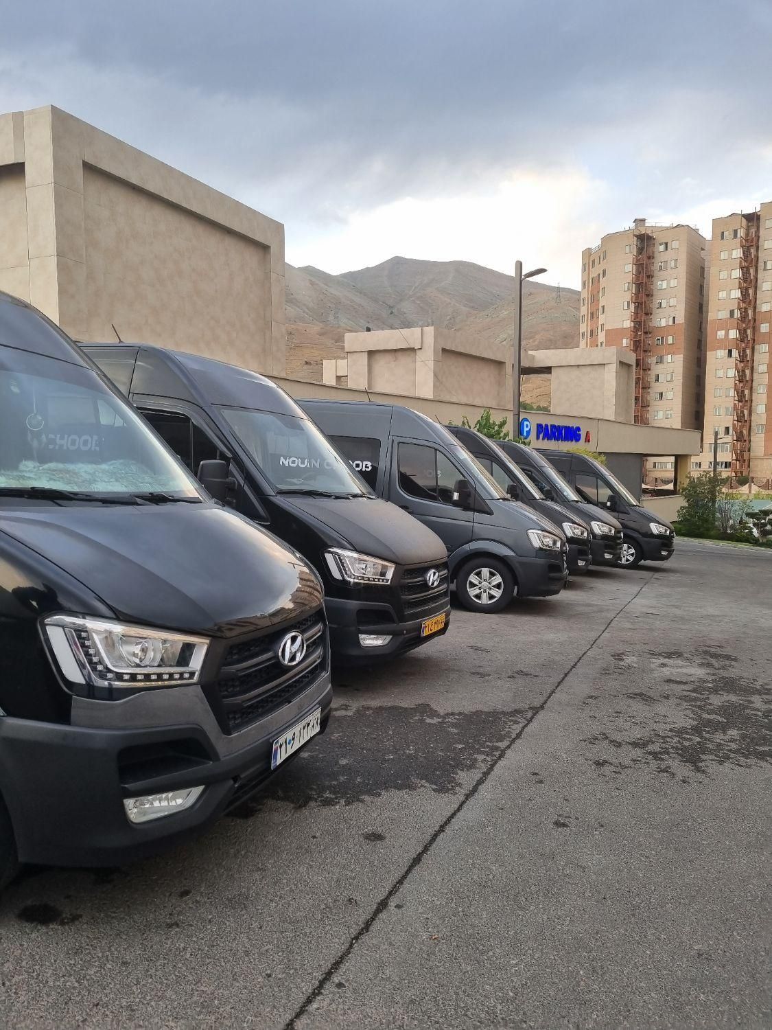 اجاره  ون  هیوندا h350  بدون واسطه|خدمات حمل و نقل|تهران, چیتگر جنوبی|دیوار