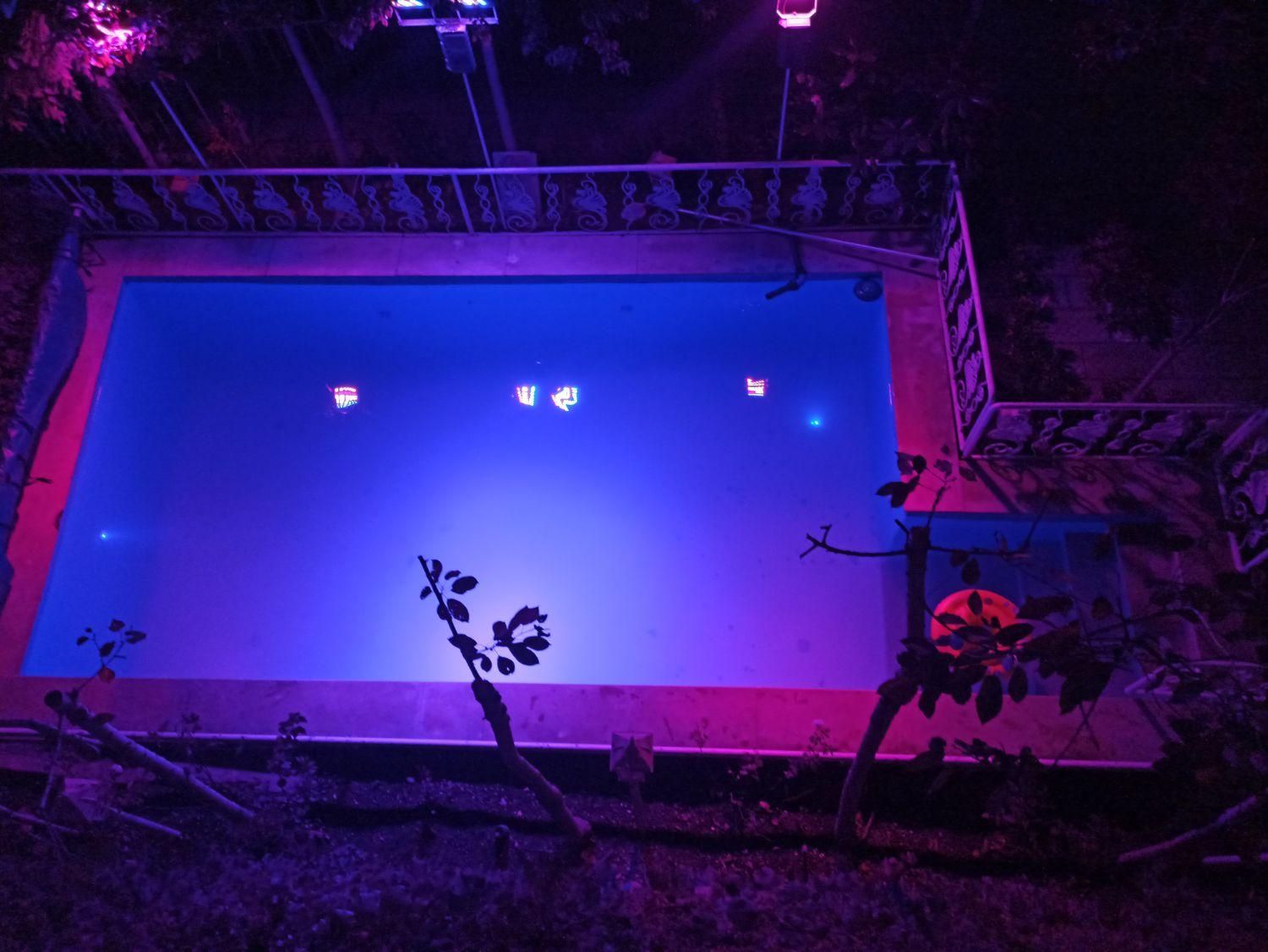 ویلای کوهستانی ۷۵متری با استخر آبگرم روباز|اجارهٔ کوتاهمدت ویلا و باغ|مرزنآباد, |دیوار