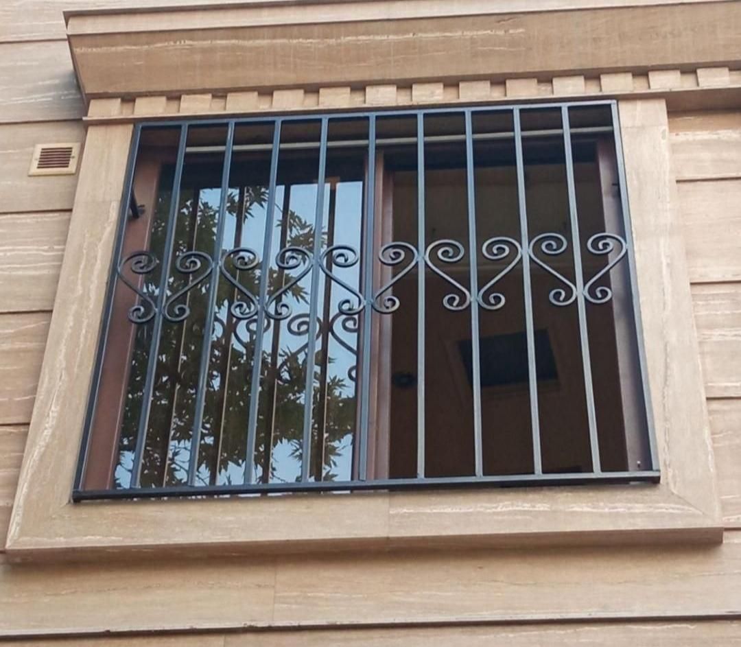 جوشکاری سیار نرده پله تعمیر درب پنجره.|خدمات پیشه و مهارت|بیرجند, |دیوار