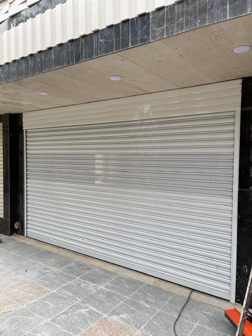 درب کرکره ساختمانی کرکره برقی|مصالح و تجهیزات ساختمان|یزد, |دیوار