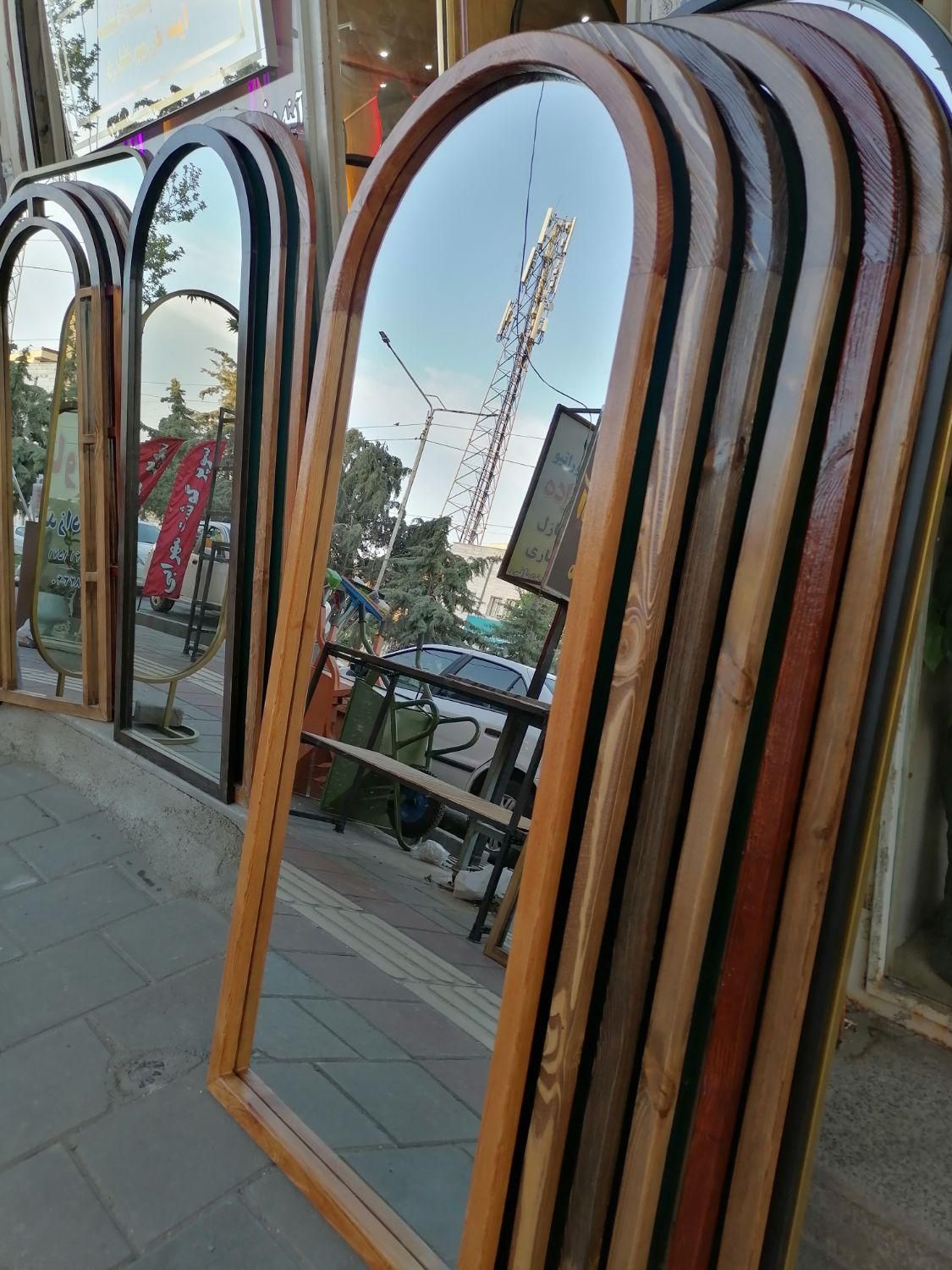 آینه فریم چوبی ضخیم سندبلاست کلیردار کد33|آینه|ارومیه, |دیوار