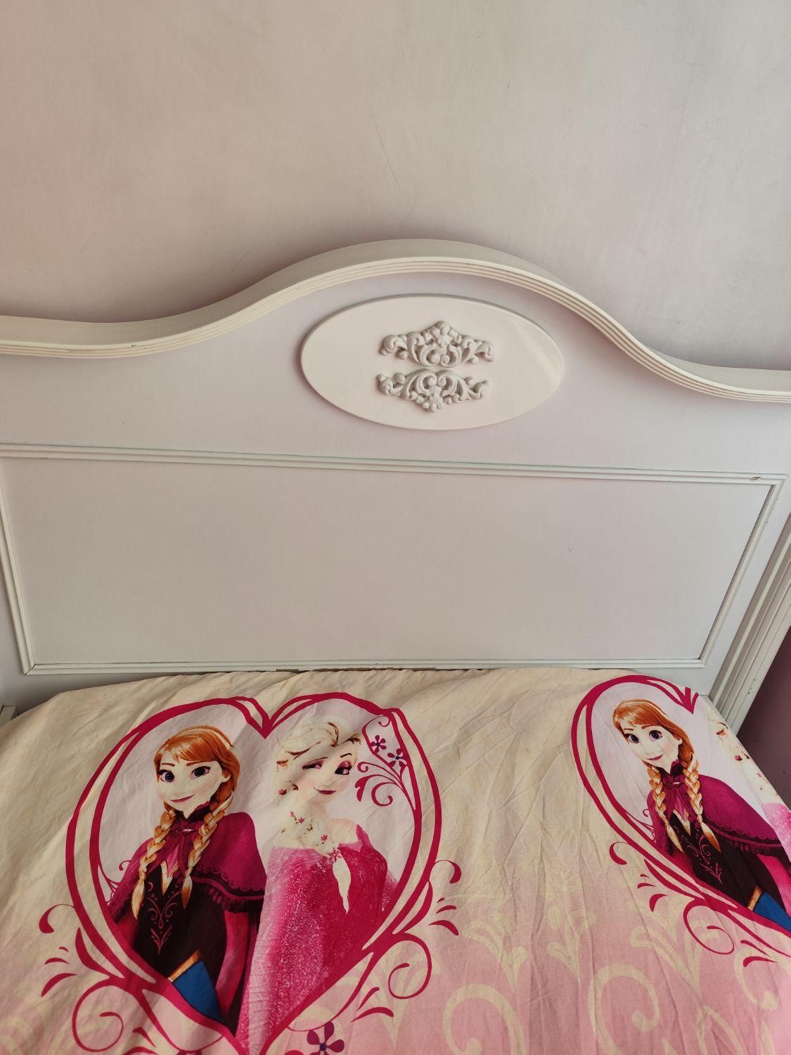 تخت وکمد|تخت و سرویس خواب|اسلام‌شهر, شهرک واوان|دیوار