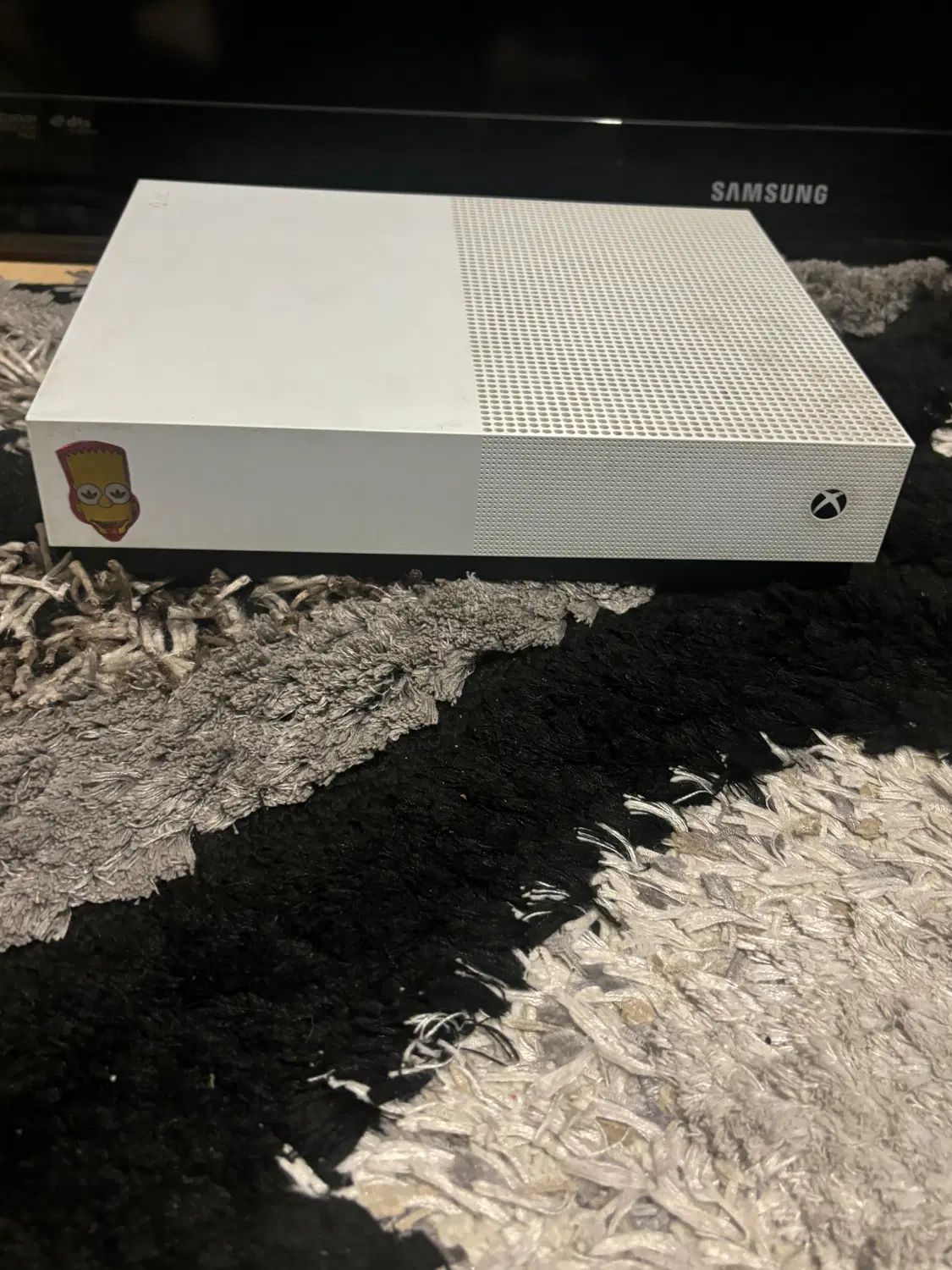 فروش xbox1در حد نو|کنسول، بازی ویدئویی و آنلاین|کرج, جهان‌شهر|دیوار