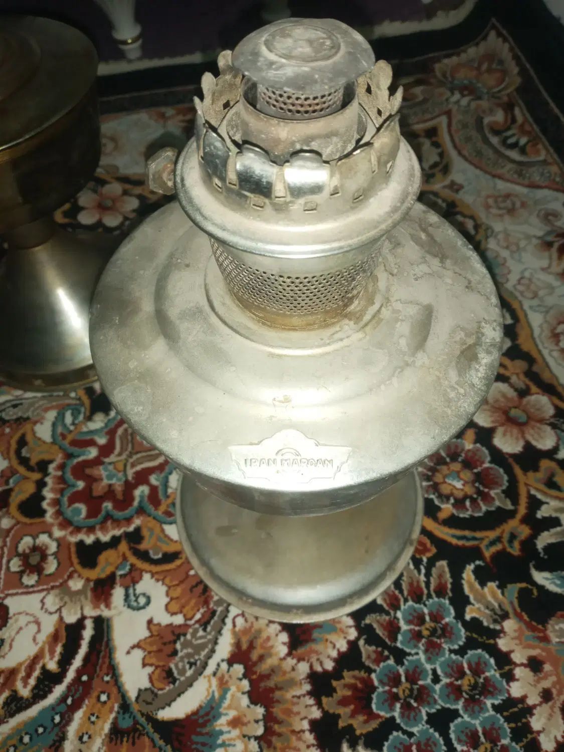 دوعدد چراغ گرسوز دکوری فروشی|صنایع دستی و سایر لوازم تزئینی|تهران, عبدل‌آباد|دیوار