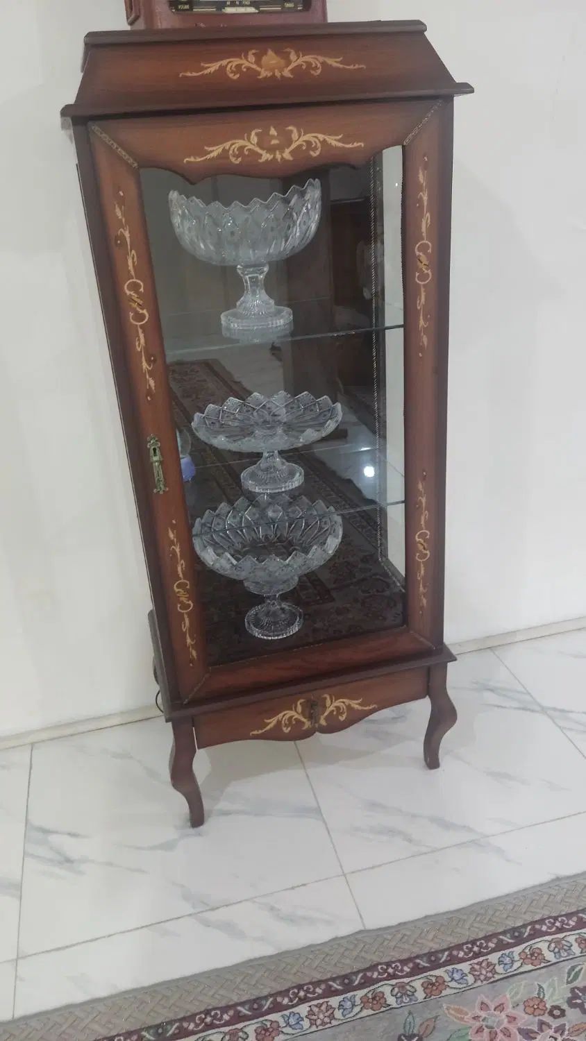آینه کنسول میز خمره ای به همراه ویترین ست کامل|بوفه، ویترین، کنسول|شهریار, شهرک امیریه|دیوار