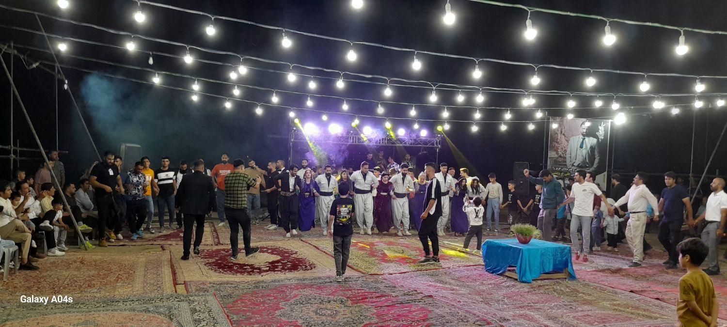 داربست فلزی کرایه تخته بنایی الوار|خدمات پیشه و مهارت|نهاوند, |دیوار