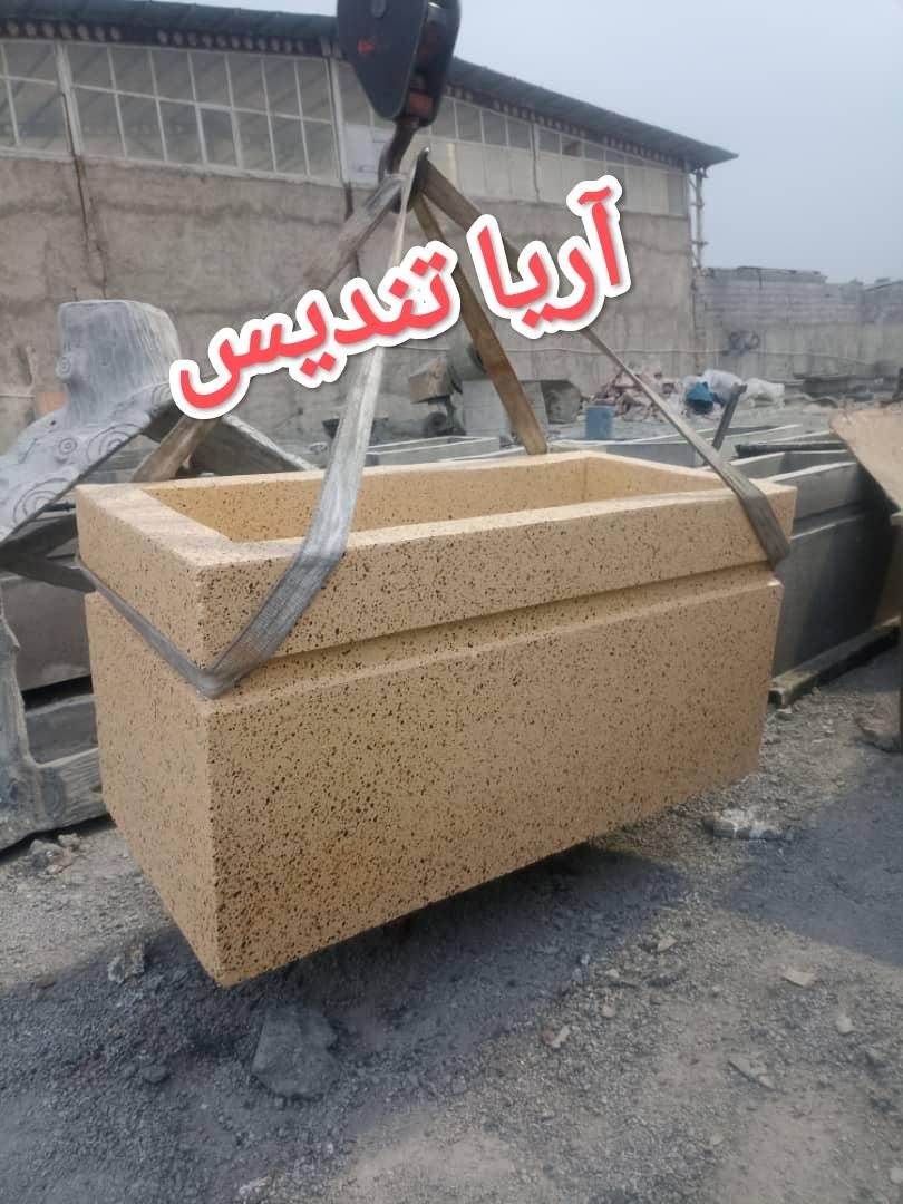 گلدان بتنی بزرگ جای پارک خودرو محکم سنکین شهری|مصالح و تجهیزات ساختمان|تهران, شهر‌زیبا|دیوار
