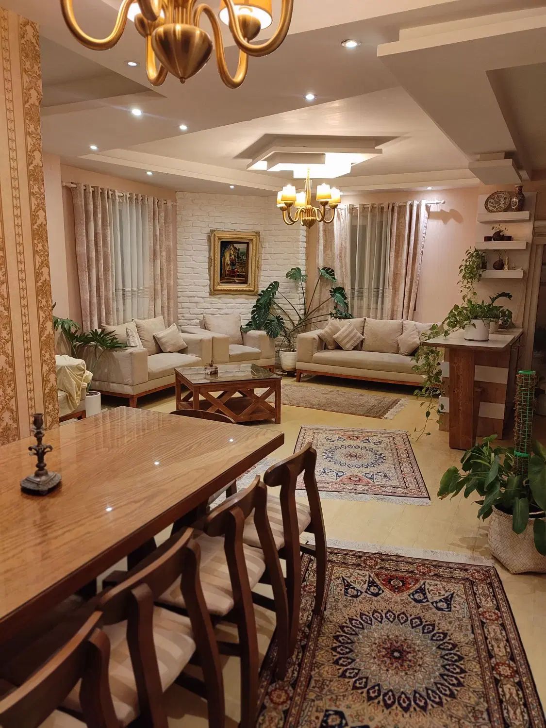 اپارتمان مسکونی گلباغ بلوار انصاری پارس ۱|فروش آپارتمان|رشت, لاکان|دیوار