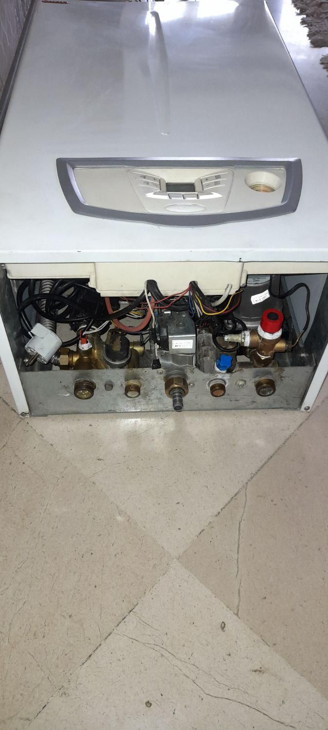 پکیج شوفاژ دیواری دو مبدل الزان|آبگرمکن، پکیج، شوفاژ|تهران, گلستان (شهرک راه آهن)|دیوار