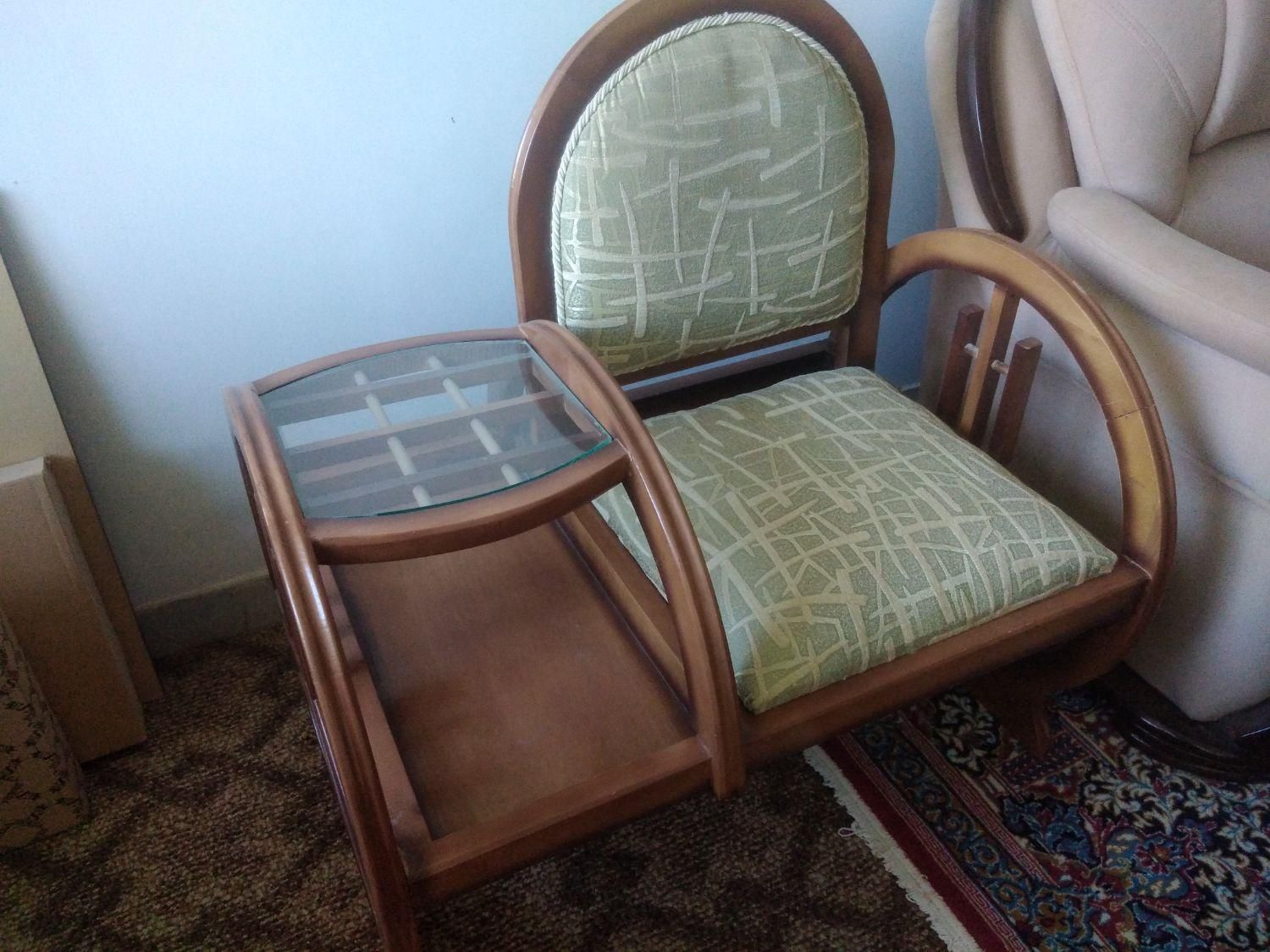 صندلی و میز تلفن|میز تلفن|تفت, |دیوار