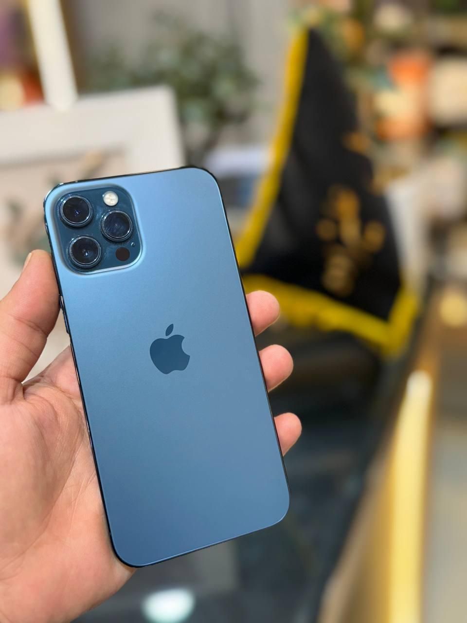 اپل iPhone 12 Pro Maxحافظهٔ ۲۵۶ zaa|موبایل|نیشابور, هفده شهریور|دیوار