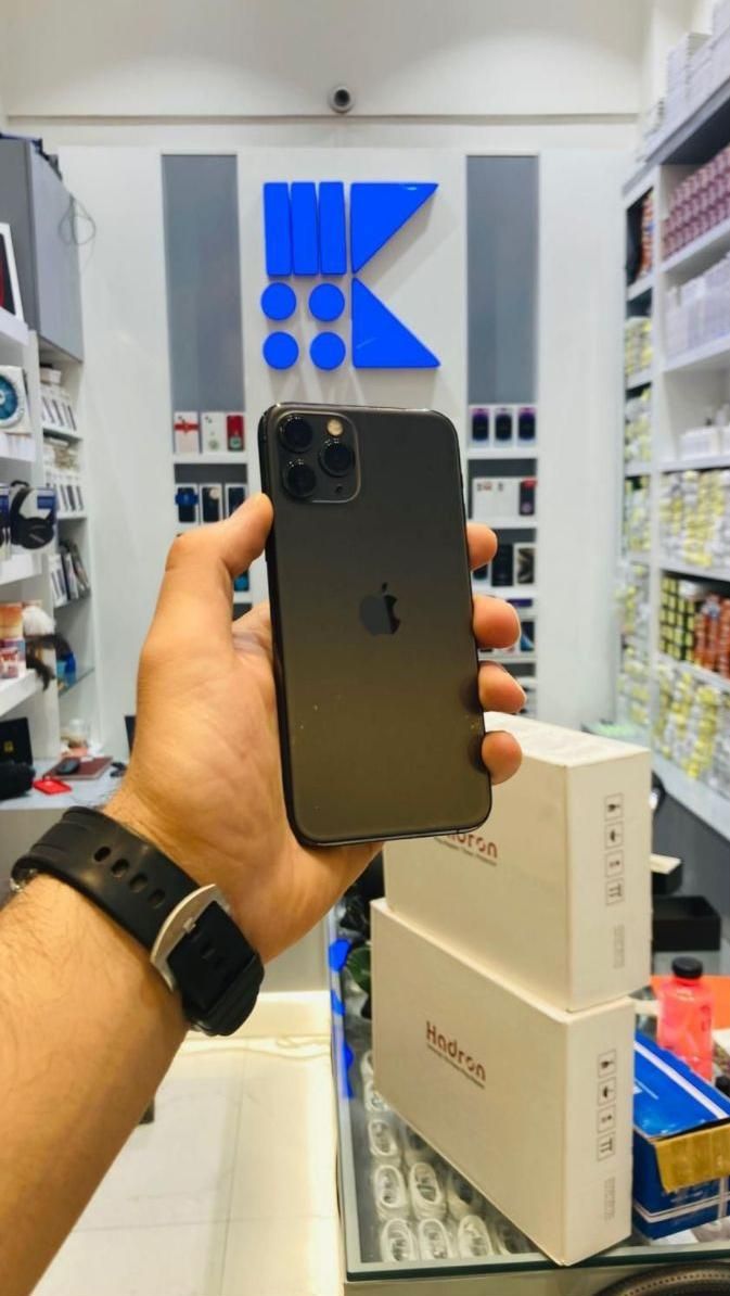 iPhone 11pro GB256|موبایل|یزد, |دیوار