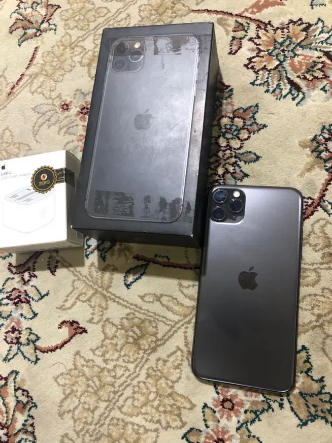 اپل iPhone 11 Pro Max با حافظهٔ ۶۴ گیگابایت|موبایل|تهران, بهارستان|دیوار