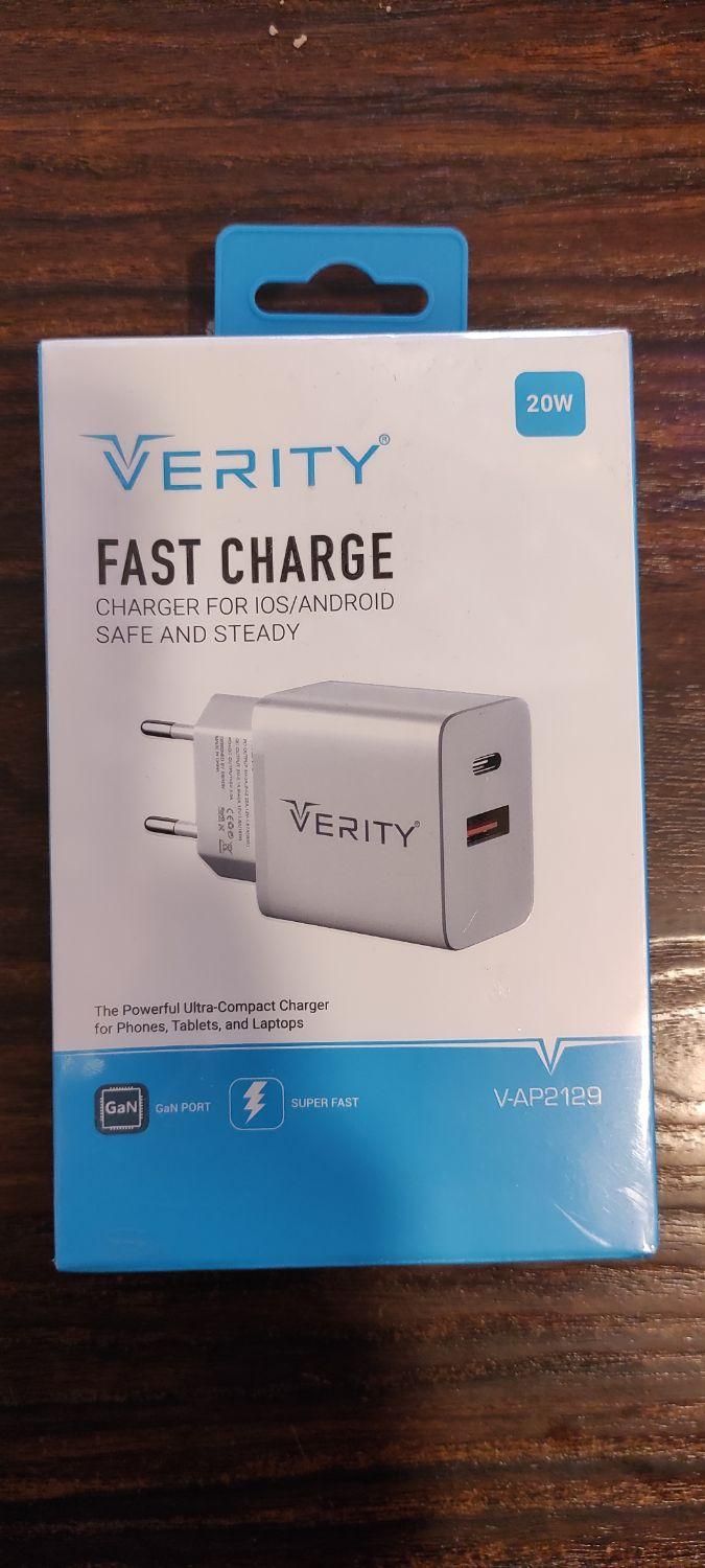 شارژر ورتی فست شارژ همراه با کابل گارانتی دار|لوازم جانبی موبایل و تبلت|شیراز, زند|دیوار