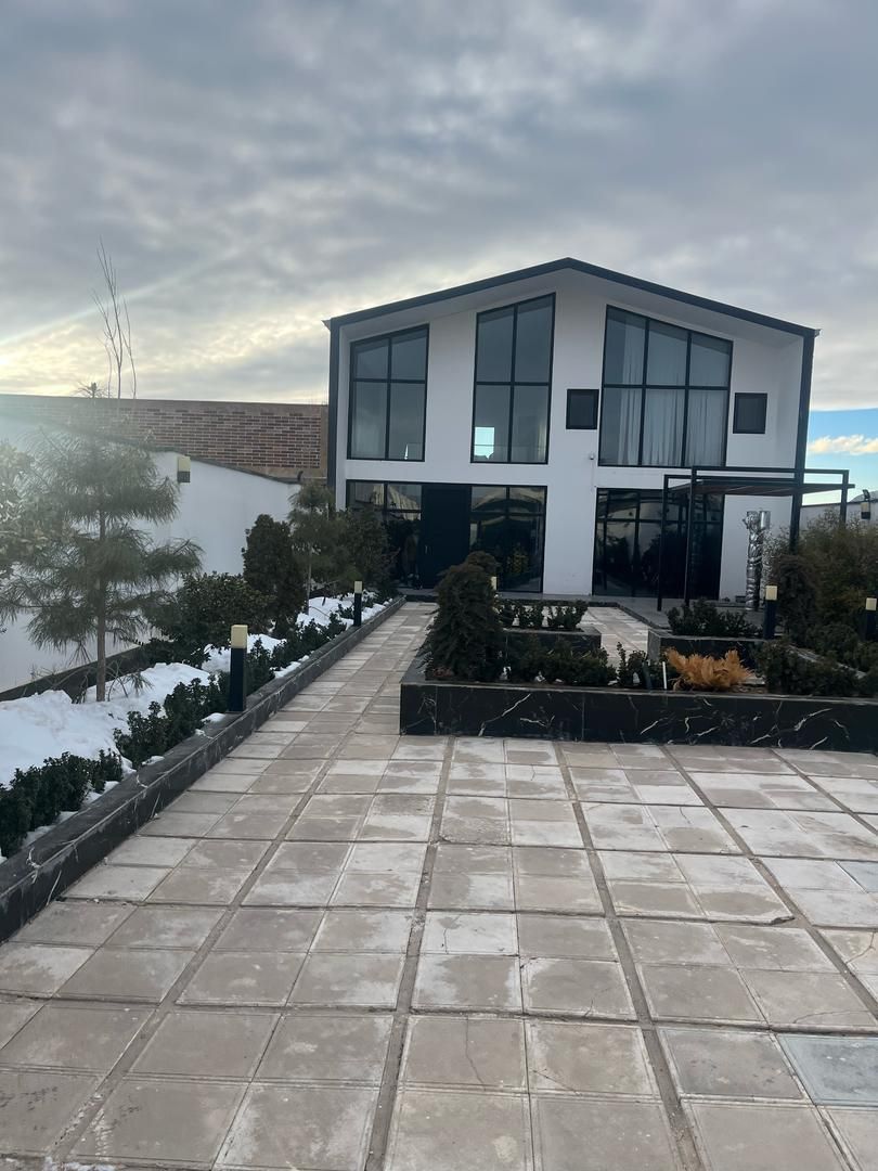 ویلامدرن دوبلکس۵۰۰مترزمین۳۰۰متربنا جابان دماوند|فروش خانه و ویلا|دماوند, دماوند|دیوار