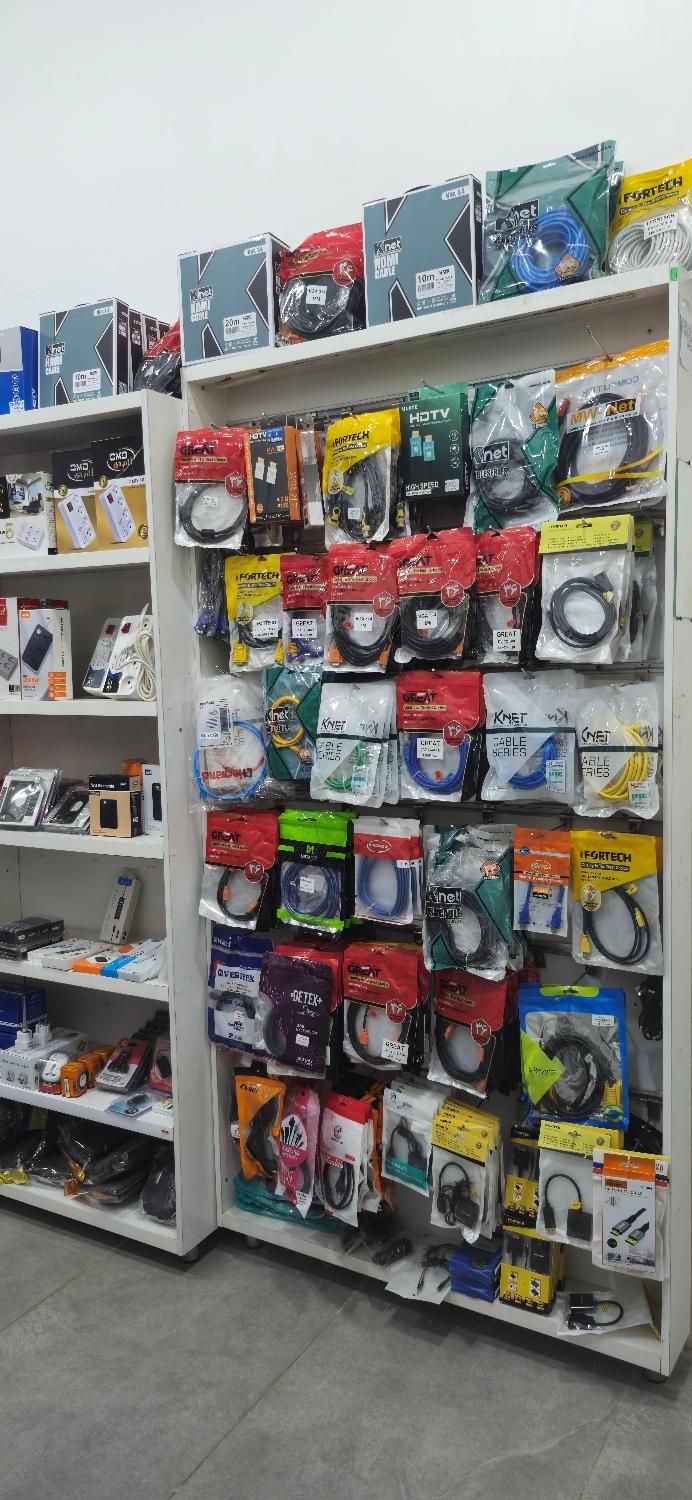انواع کابل HDMI  ،VGA، شبکه، شارژ و غیره|قطعات و لوازم جانبی رایانه|قم, عمار یاسر|دیوار