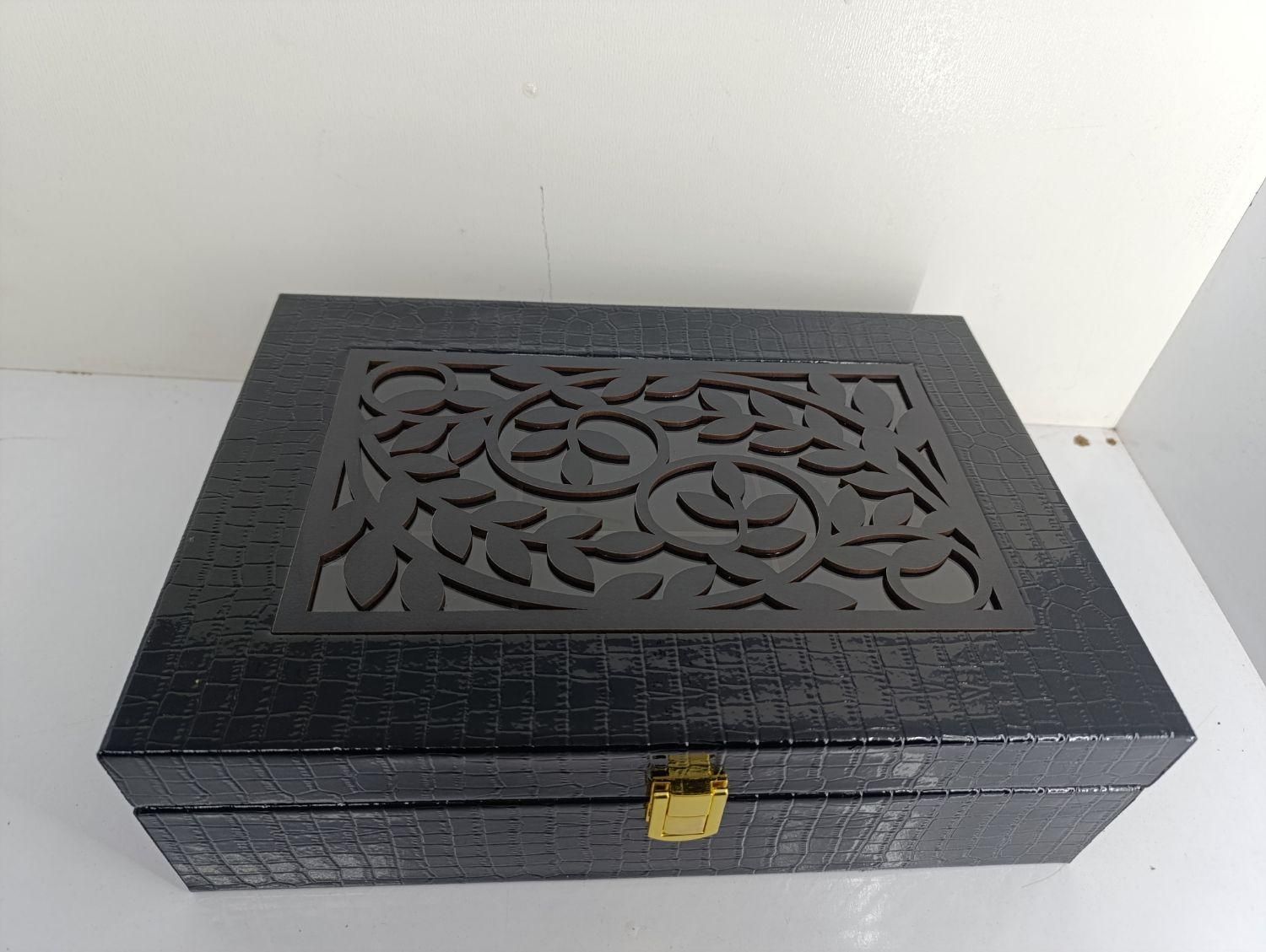 جعبه چرمی آجیل صادراتی|صنایع دستی و سایر لوازم تزئینی|مشهد, نوید|دیوار