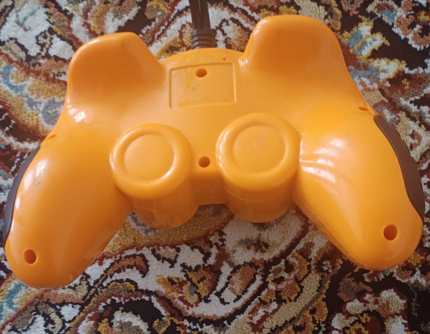 یک جفت دسته بازی کامپیوتری  سالم و در حد نو|کنسول، بازی ویدئویی و آنلاین|ماکو, |دیوار