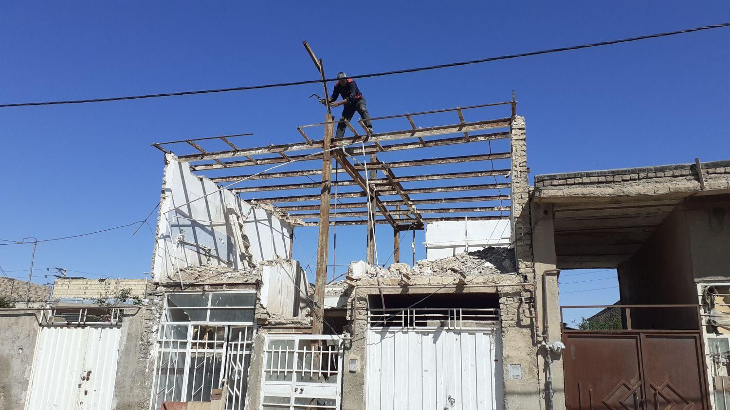 تخریب ساختمان تخریب دیوار اوپن وشومینه سقف|خدمات پیشه و مهارت|نیشابور, |دیوار