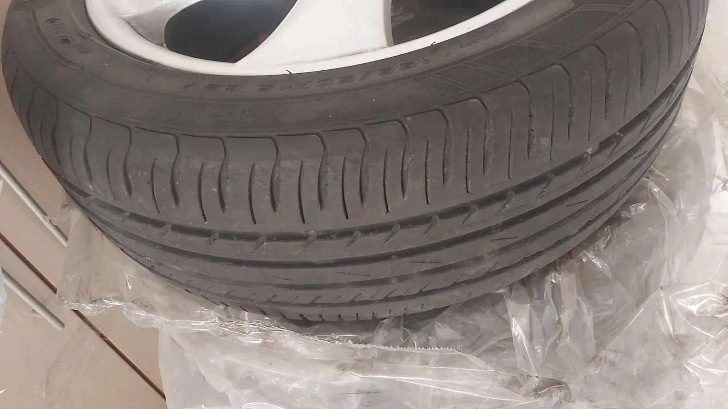 رینگ و لاستیک اسپرت سایز ۱۵ (سیراکو اصل)|قطعات یدکی و لوازم جانبی|تهران, فلاح|دیوار