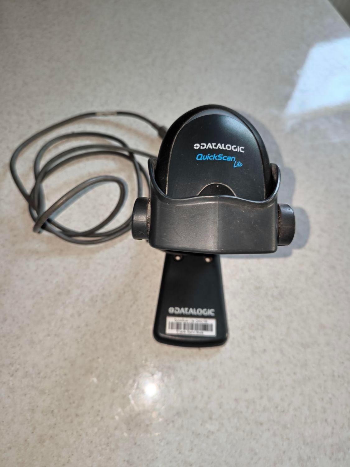 بارکدخوان دیتالاجیک QW2100اصلی و کم‌کارکرد و تمیز|قطعات و لوازم جانبی رایانه|مبارکه, |دیوار