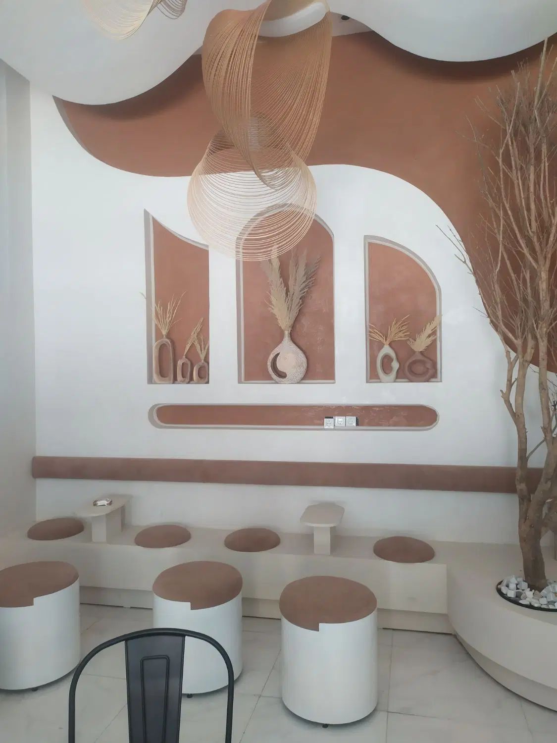 با سلام خدمت دوستان عزیز نیاز به کارگر ساده|استخدام معماری، عمران و ساختمانی|یاسوج, |دیوار