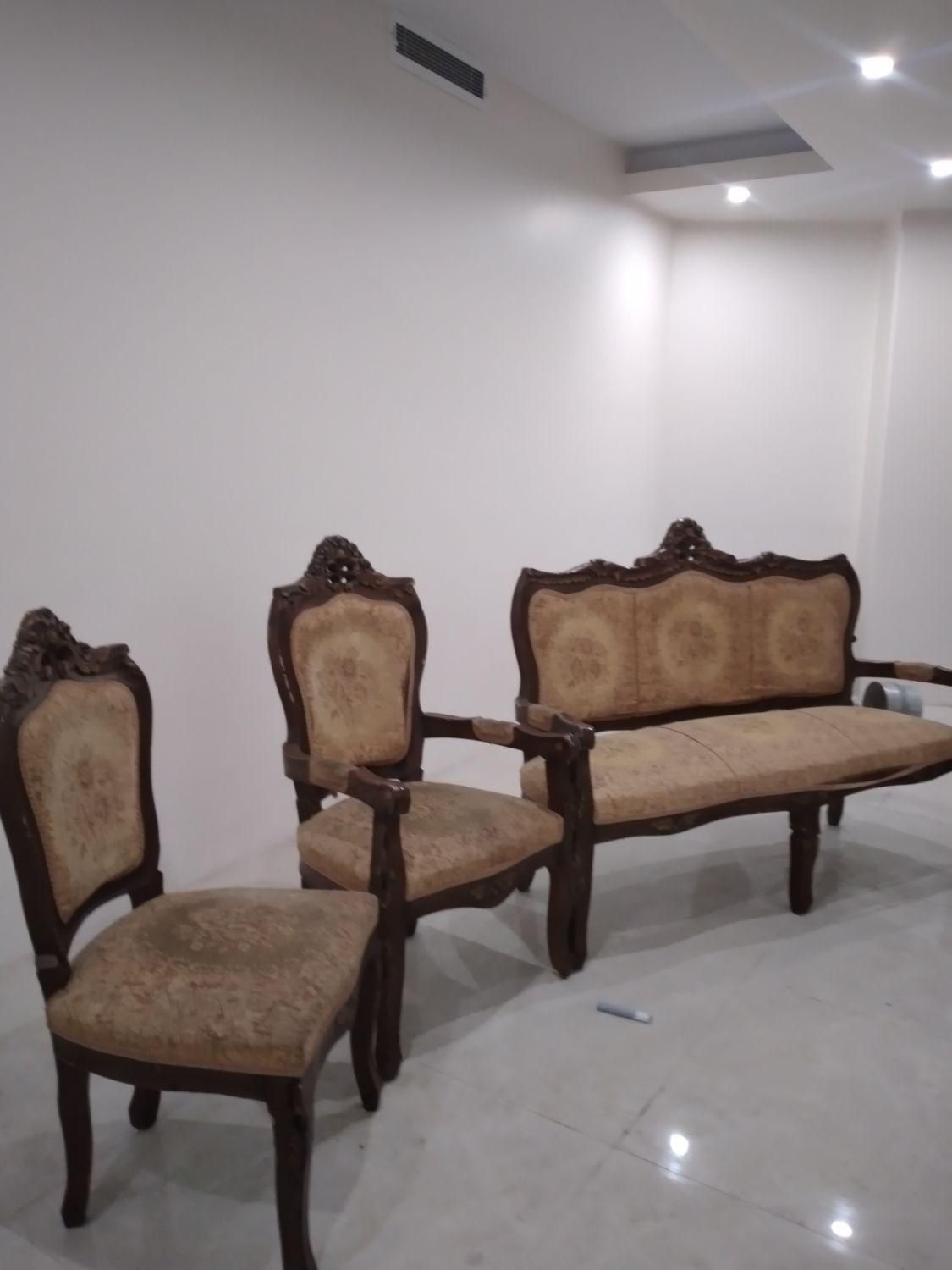 مبل استیل  ۸نفره|مبلمان خانگی و میز عسلی|تهران, چهارصد دستگاه|دیوار