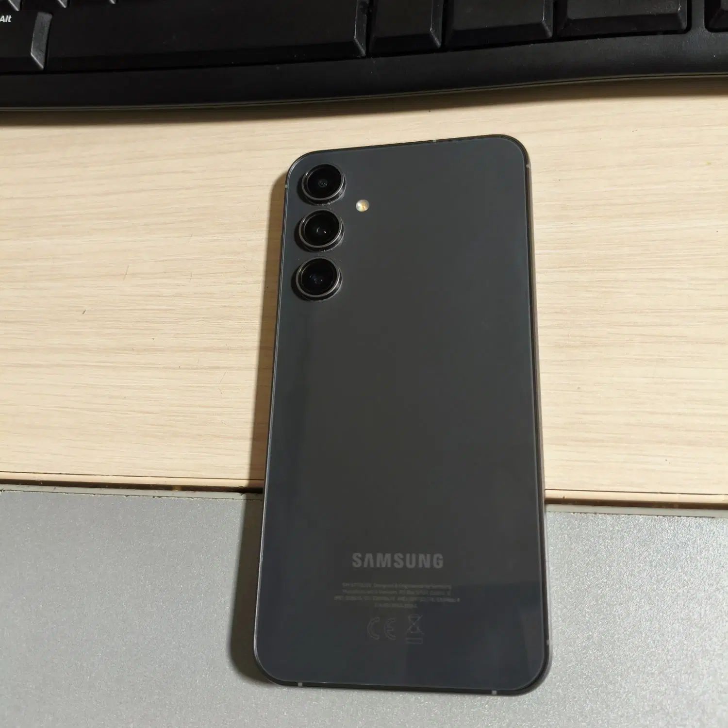 SAMSUNG Galaxy s23fe|موبایل|تهران, درختی|دیوار