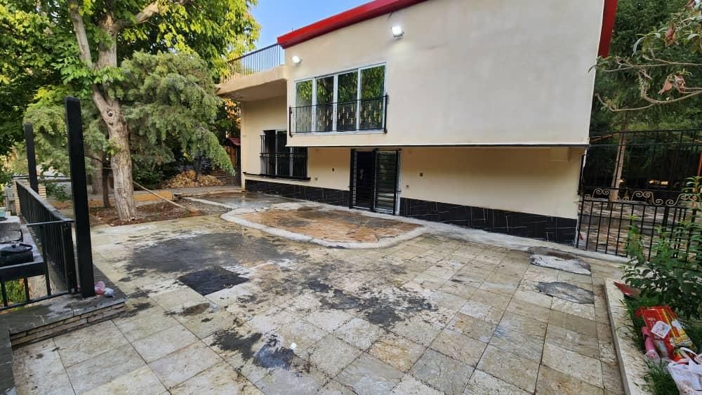 اجاره ویلا ۱۲۰۰متری ساحلی باغبهادران|اجارهٔ کوتاه‌مدت ویلا و باغ|لنجان, |دیوار