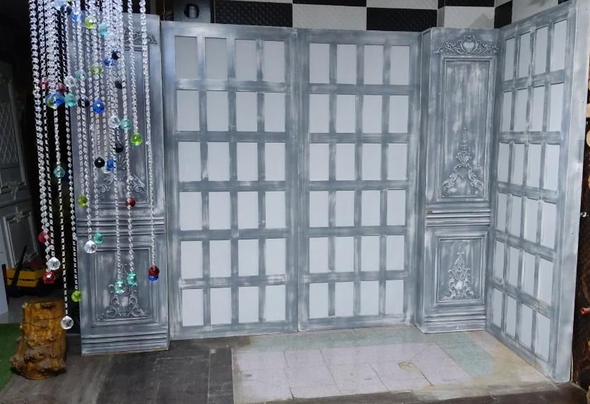 دکور آتلیه با قفسه و فلاش عکاسی و بریل برقی|دوربین عکاسی و فیلمبرداری|تهران, یافت آباد جنوبی|دیوار