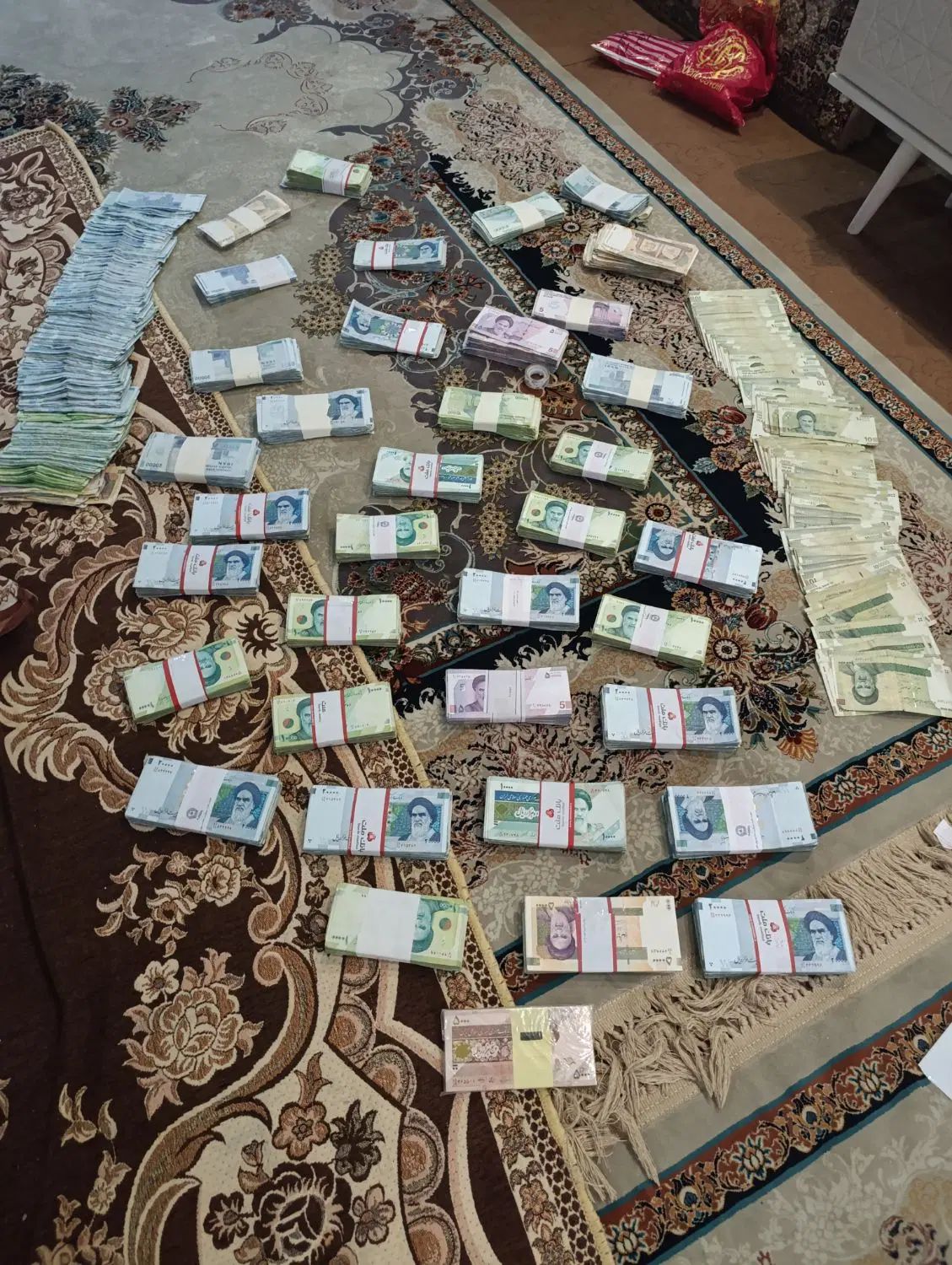 اسکناس کلکسیونی مخصوص مجالس|کلکسیون سکه، تمبر، اسکناس|مشهد, طبرسی شمالی|دیوار