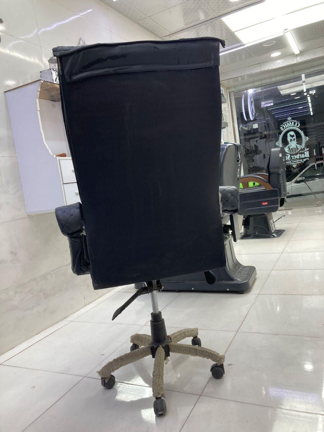 صندلی مدیریت در حد آک|مبلمان خانگی و میز عسلی|مسجد سلیمان, |دیوار