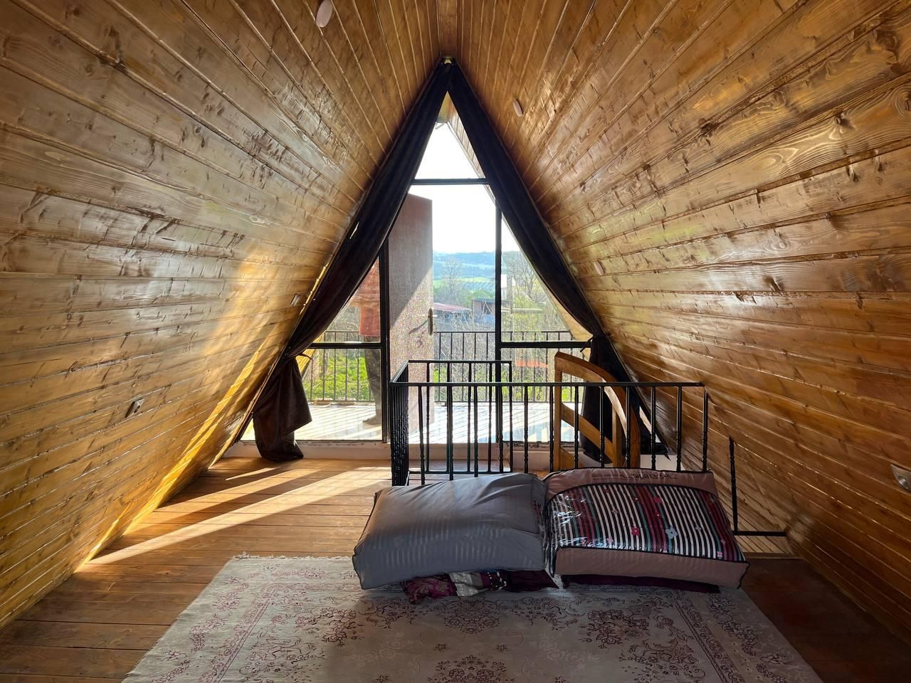 ویلا سوئیسی وسوئیت|اجارهٔ کوتاهمدت ویلا و باغ|سورک, |دیوار