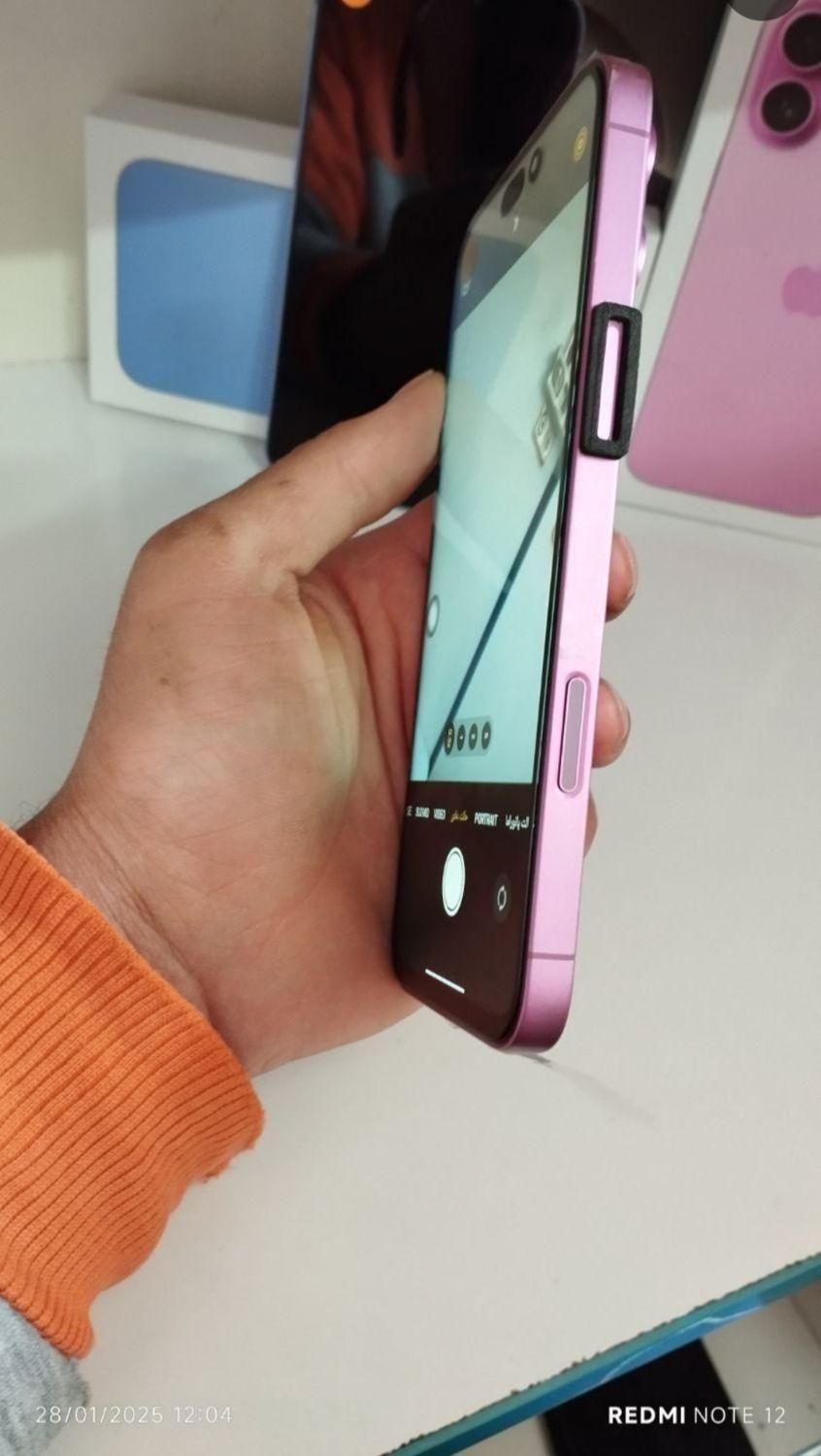 آیفون ۱۶ پلاس رنگ صورتی خاص (غیر اصل ، در حد آک )|موبایل|قم, نیروگاه|دیوار