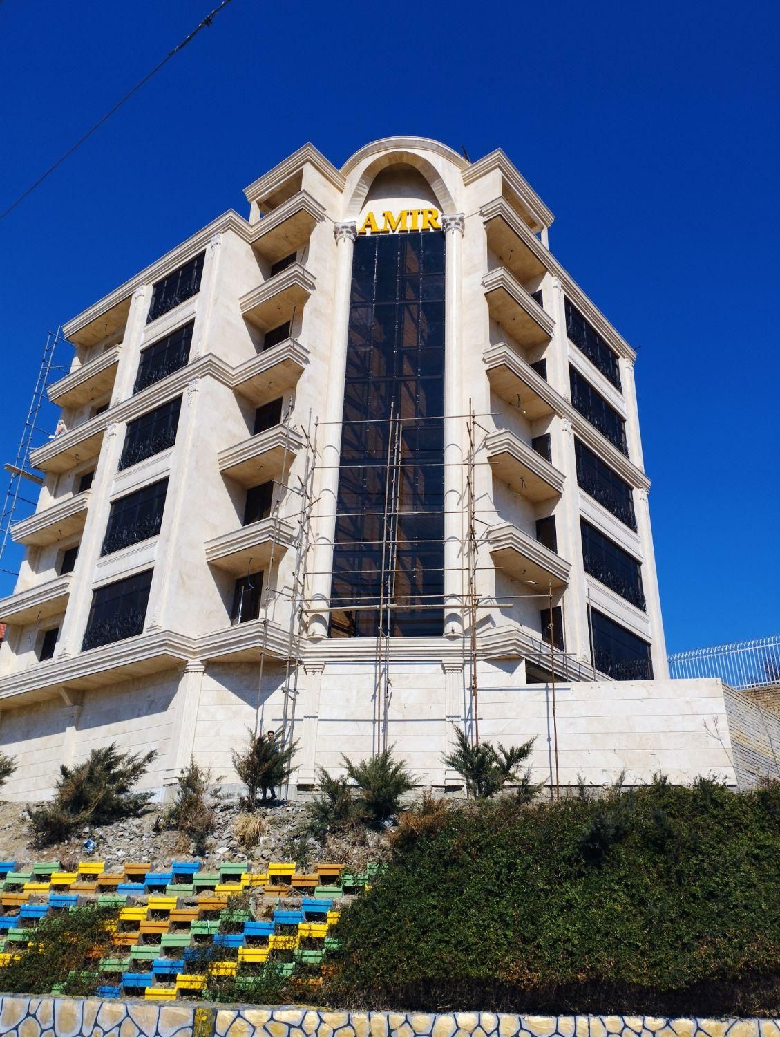 کرکره برقی وشیشه سکوریت.اقساطی و چک صیاد|خدمات پیشه و مهارت|بروجرد, |دیوار