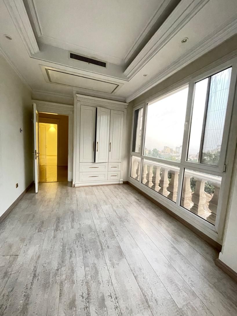 اجاره آپارتمان ۱۸۰متر۳خواب نیاوران/نخجوان