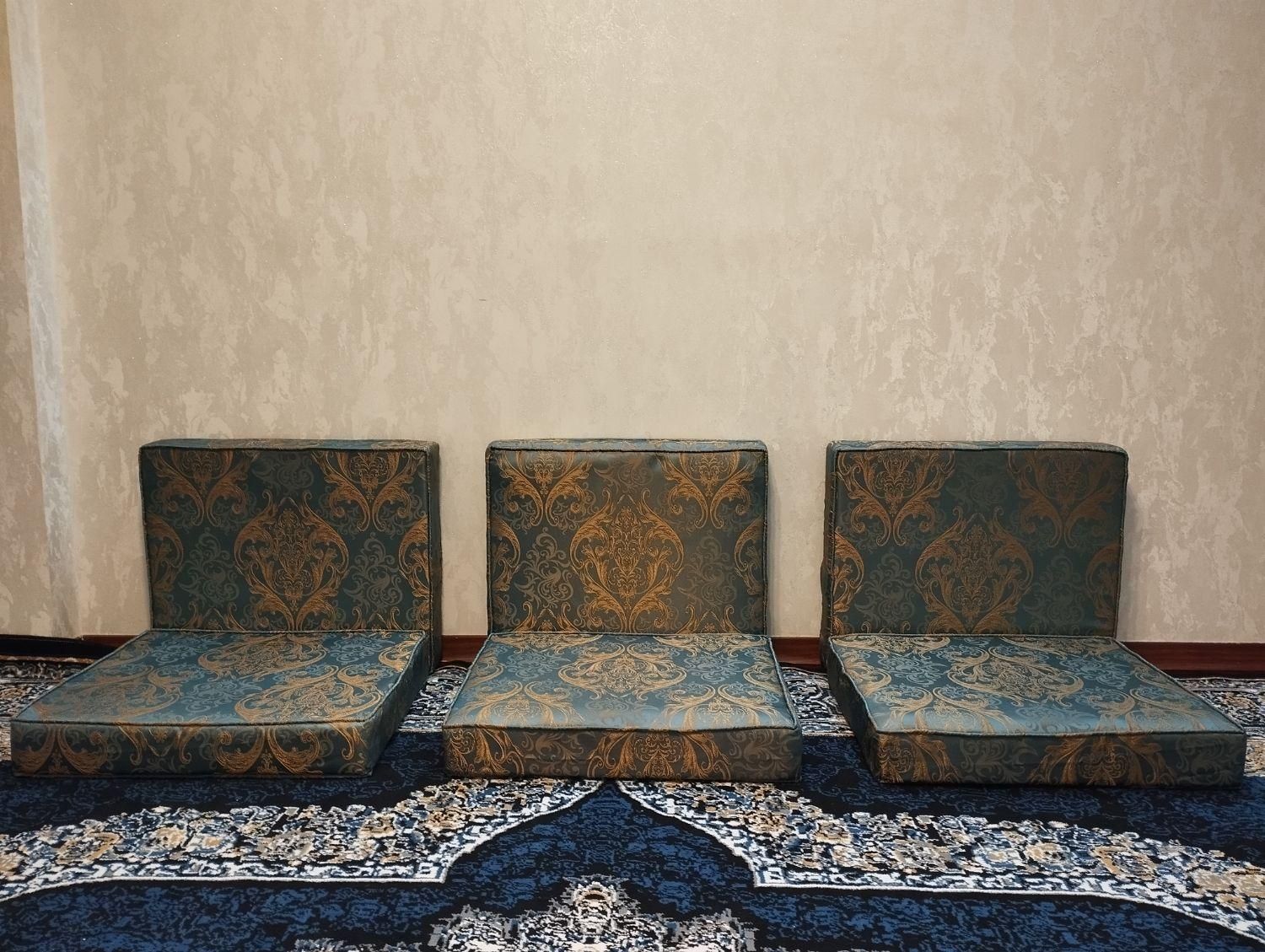 پشتی سنتی متکا مختع برای نشستن|پشتی|فولادشهر, C1|دیوار