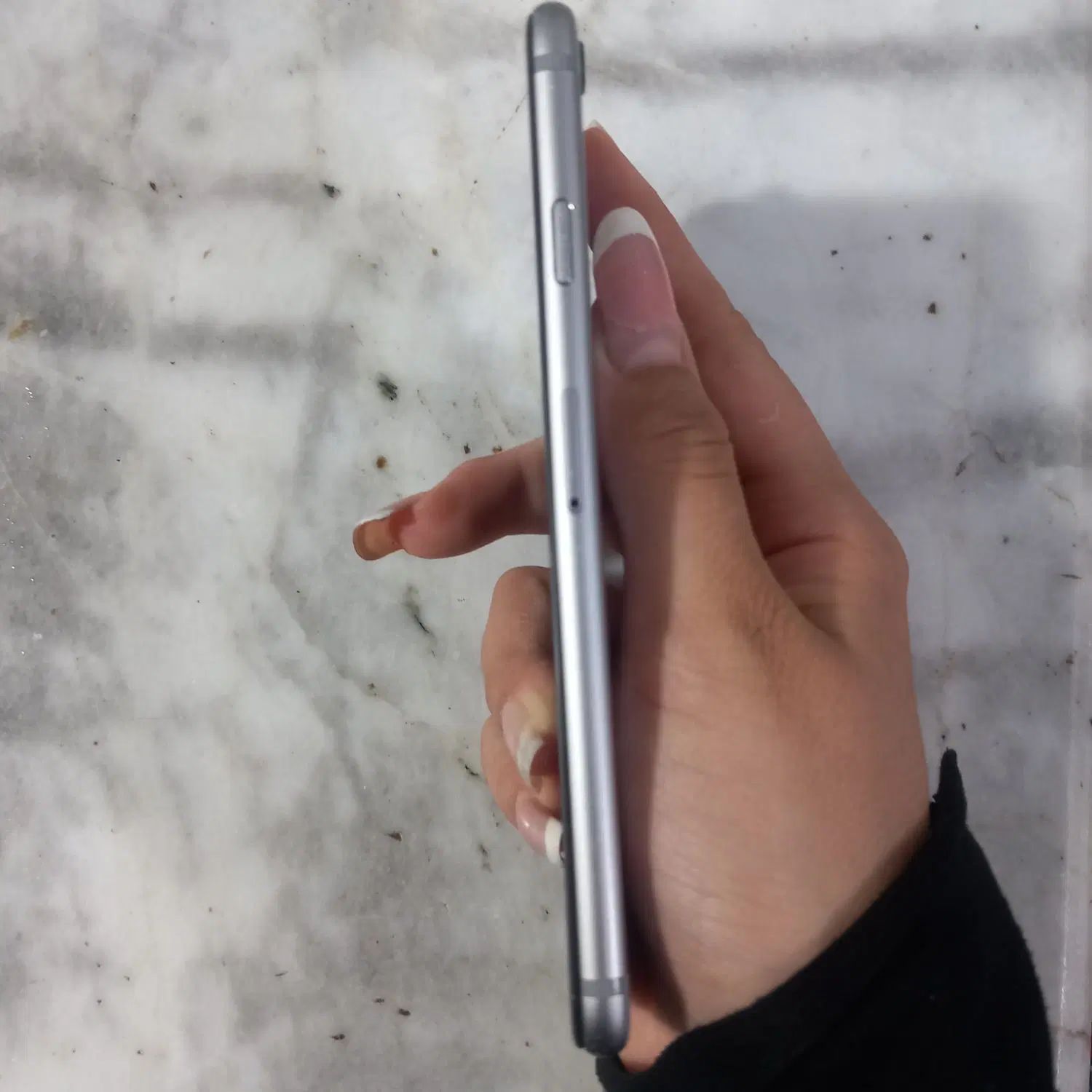iPhone 6 با حافظهٔ ۶۴ گیگابایت|موبایل|کرج, باغستان|دیوار