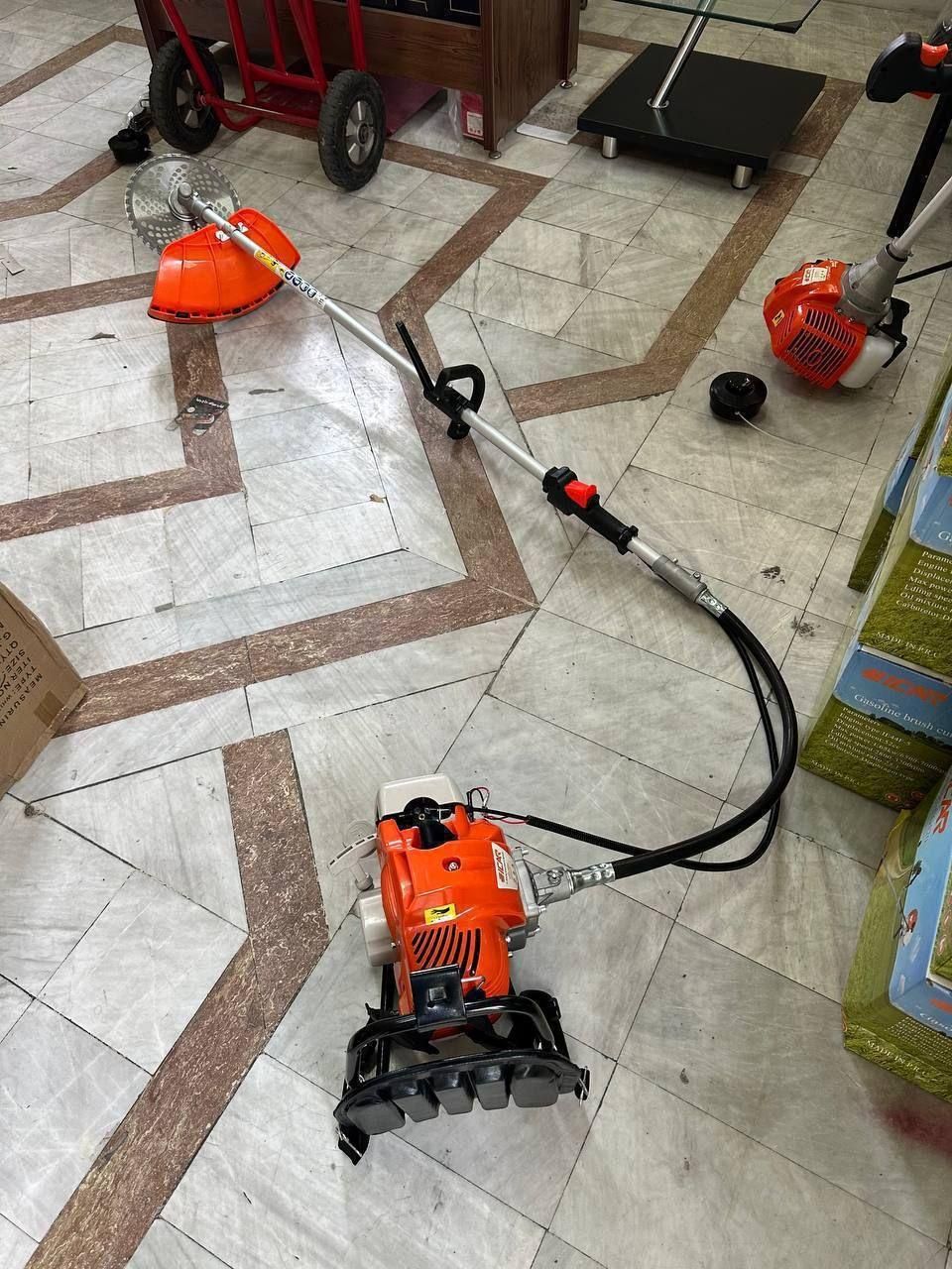 علف زن علفتراش  علفزن هوندا|ماشین‌آلات صنعتی|رشت, توشیبا|دیوار