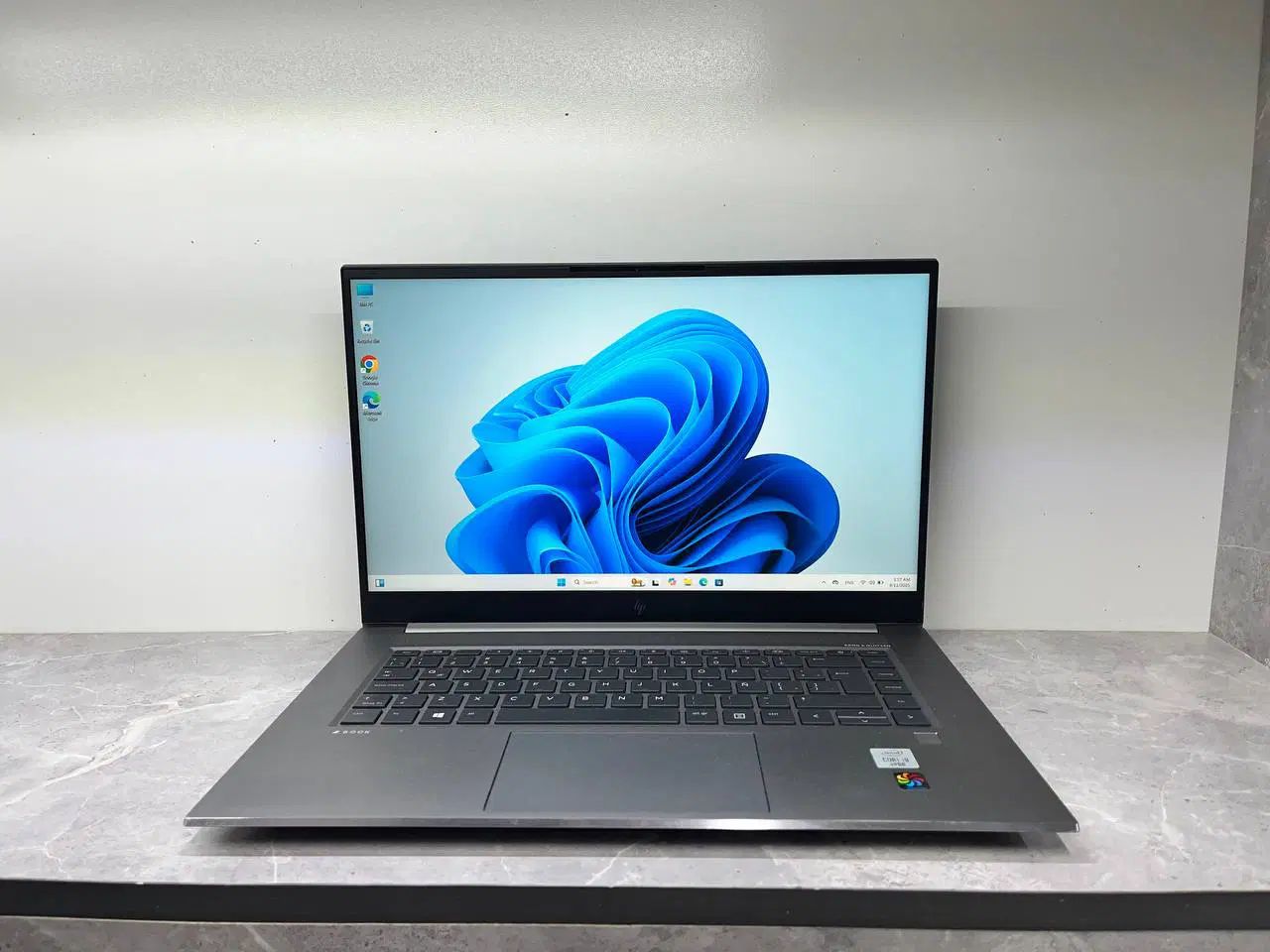 ابر قدرت صنعتی با قابلیت گیمینگHp i9 گرافیک 8 2080|رایانه همراه|تهران, میدان ولیعصر|دیوار