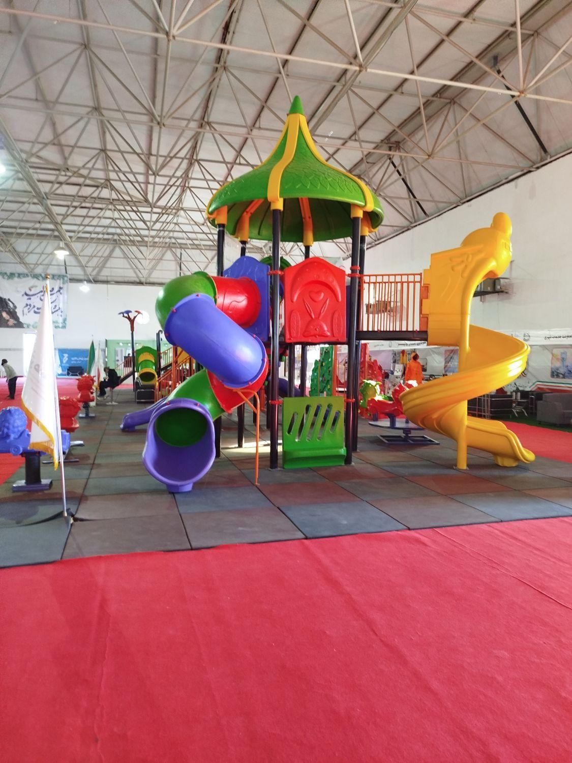 مجموعه بازی پلی اتیلن کد۲۳تاب سرسره کد۲۳مهدکودک|اسباب‌‌بازی|اصفهان, آبشار|دیوار